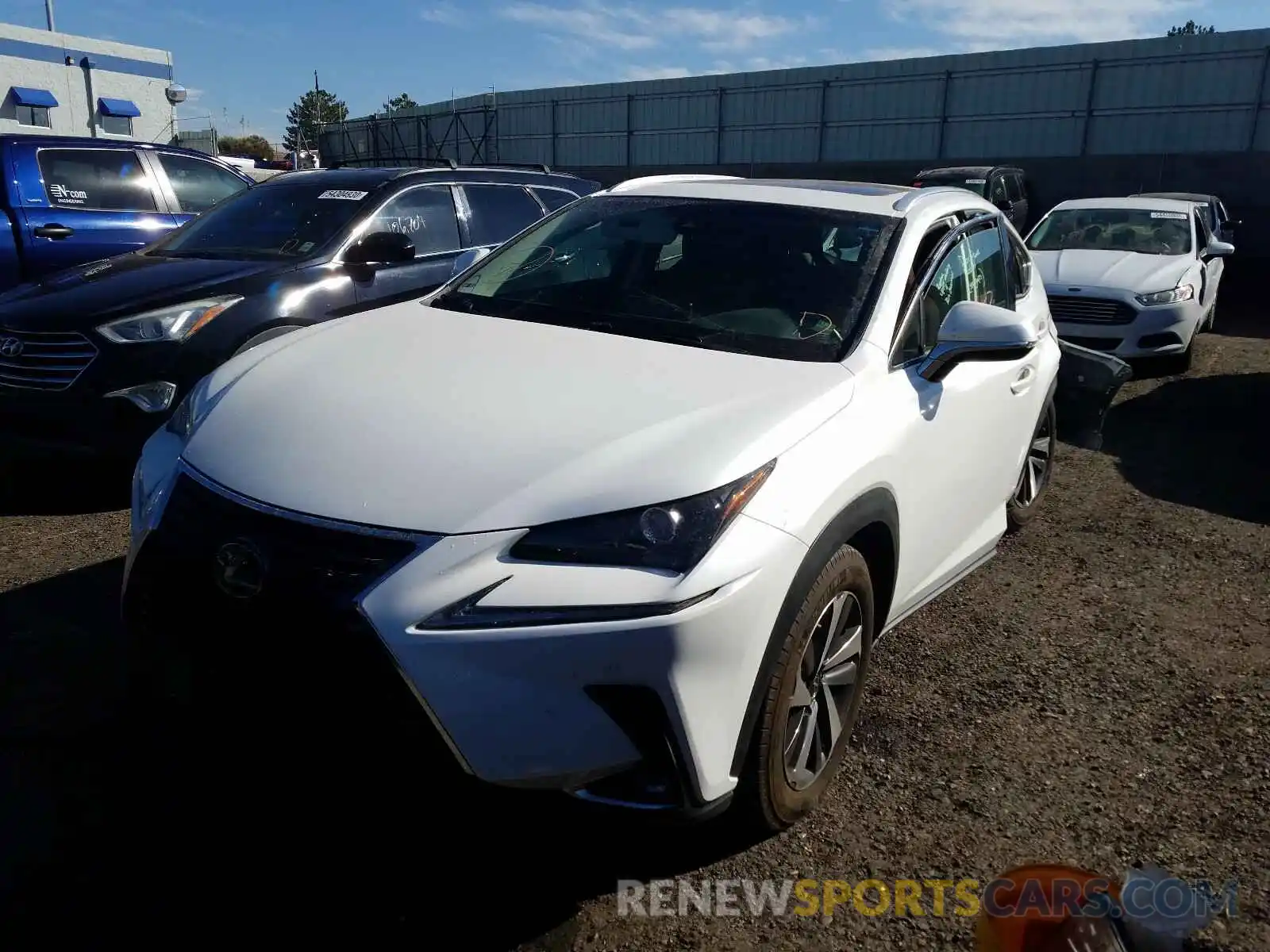 2 Фотография поврежденного автомобиля JTJYARBZ2K2122718 LEXUS NX 2019