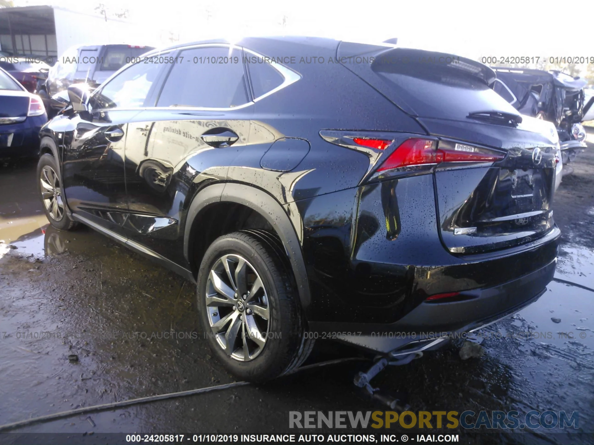 3 Фотография поврежденного автомобиля JTJYARBZ2K2136716 LEXUS NX 2019