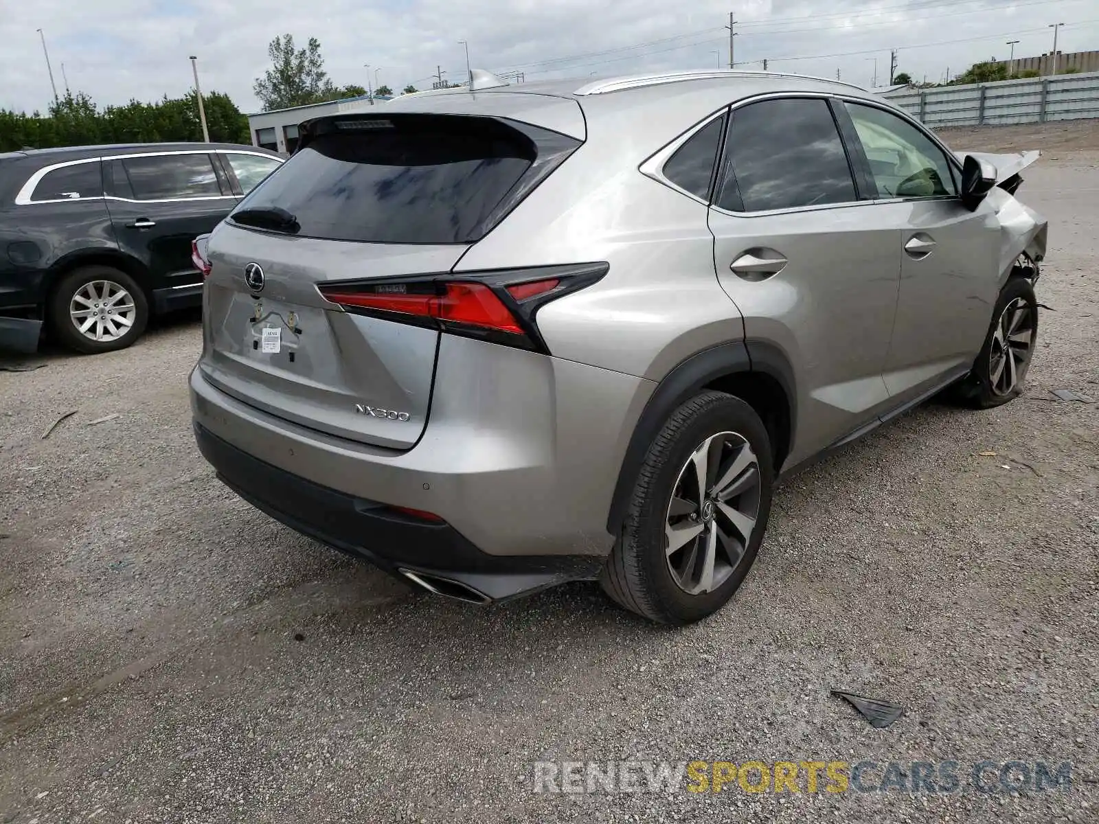 4 Photograph of a damaged car JTJYARBZ2K2139647 LEXUS NX 2019