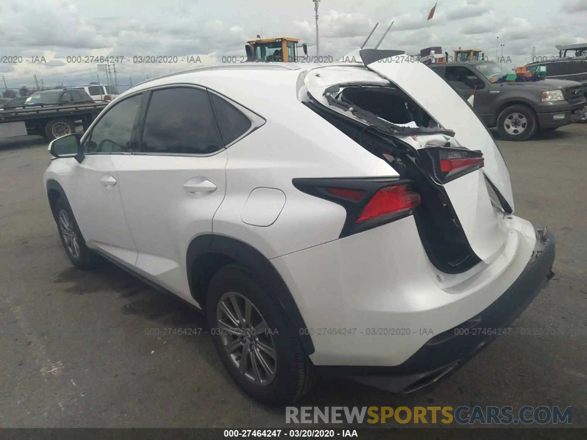 3 Фотография поврежденного автомобиля JTJYARBZ2K2146386 LEXUS NX 2019