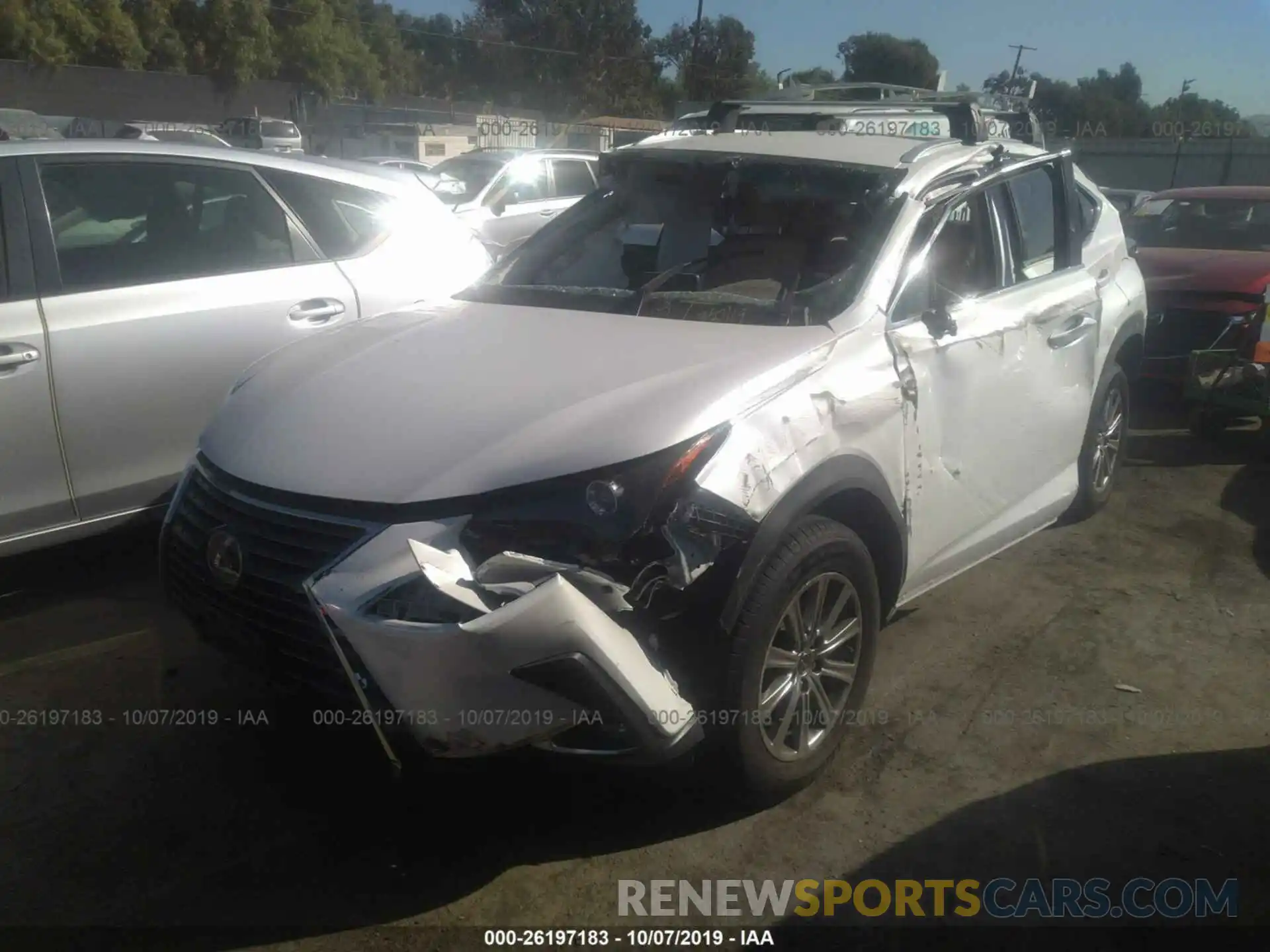 2 Фотография поврежденного автомобиля JTJYARBZ2K2150440 LEXUS NX 2019