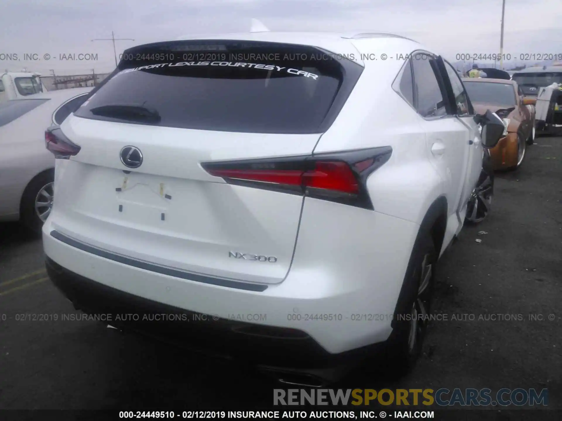 4 Фотография поврежденного автомобиля JTJYARBZ3K2117558 LEXUS NX 2019