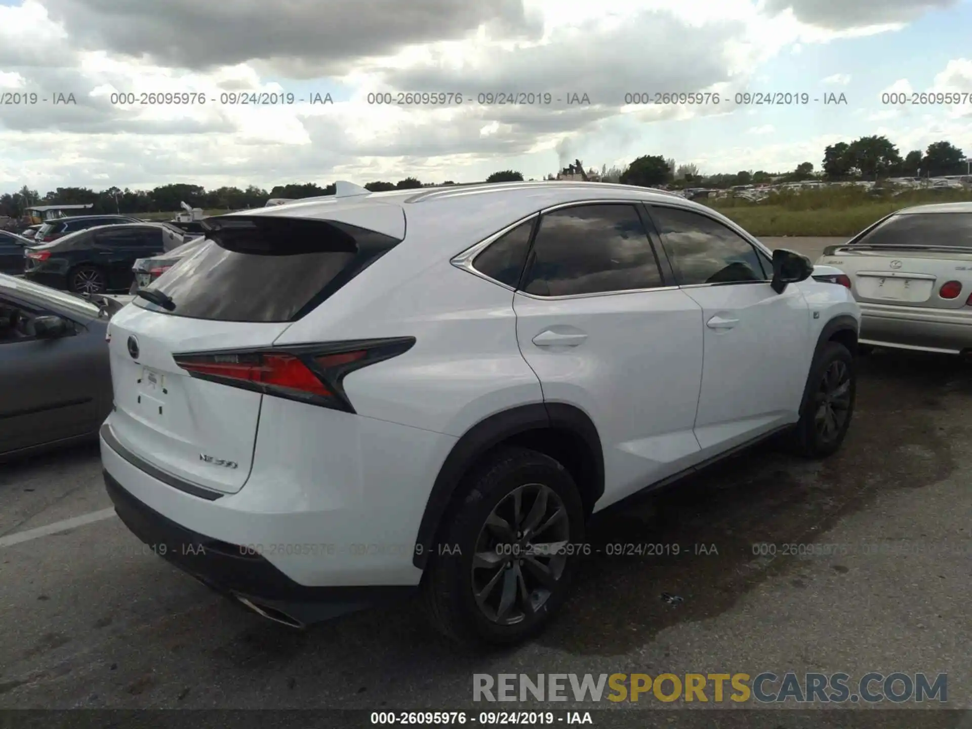 4 Фотография поврежденного автомобиля JTJYARBZ3K2118659 LEXUS NX 2019