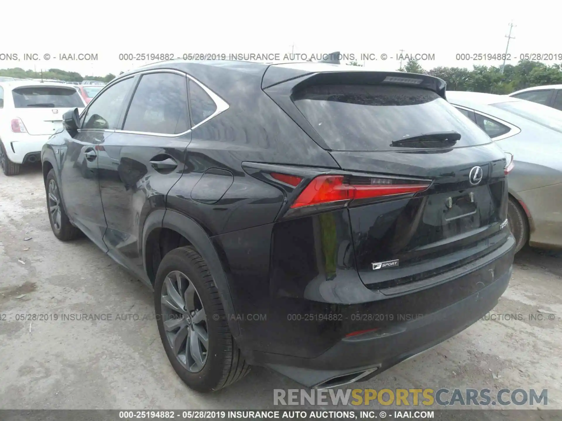 3 Фотография поврежденного автомобиля JTJYARBZ3K2126132 LEXUS NX 2019