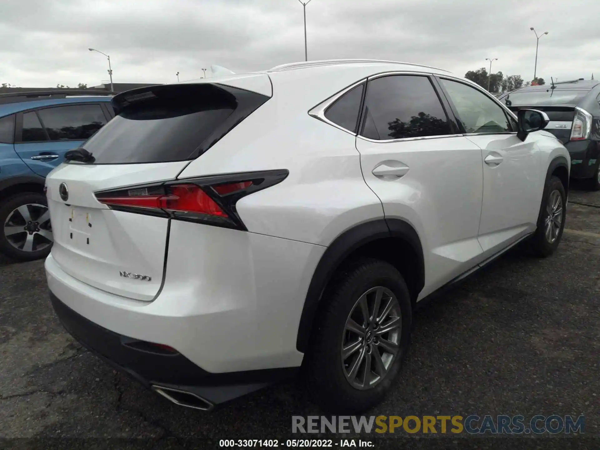 4 Фотография поврежденного автомобиля JTJYARBZ3K2134862 LEXUS NX 2019