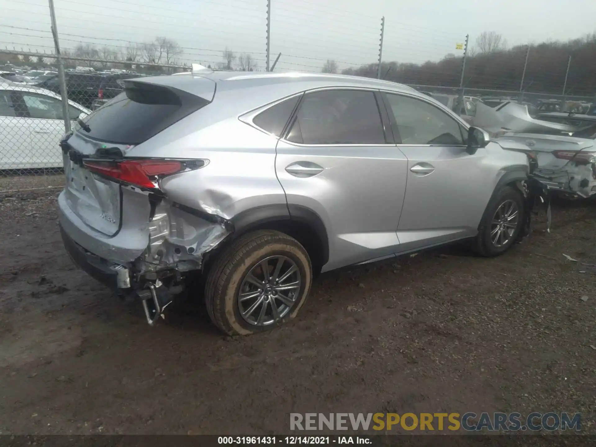 4 Фотография поврежденного автомобиля JTJYARBZ3K2142671 LEXUS NX 2019