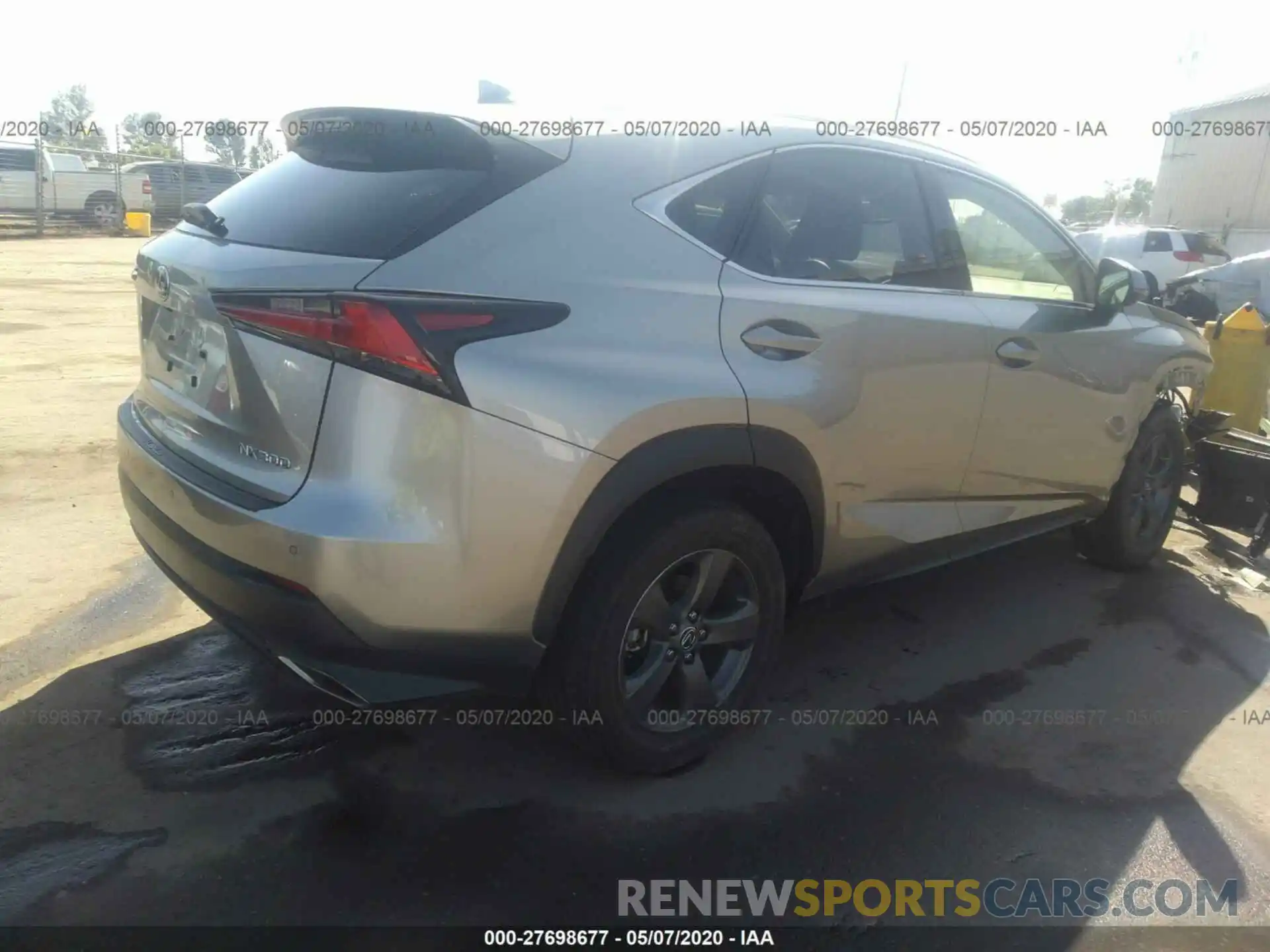 4 Фотография поврежденного автомобиля JTJYARBZ3K2154013 LEXUS NX 2019