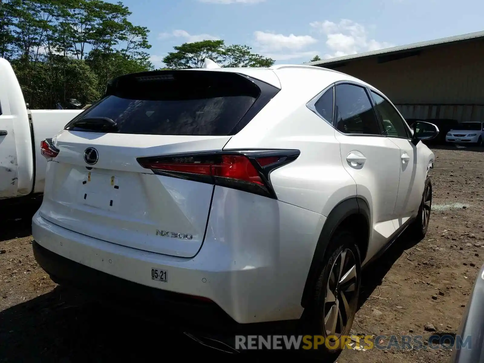 4 Фотография поврежденного автомобиля JTJYARBZ4K2120503 LEXUS NX 2019