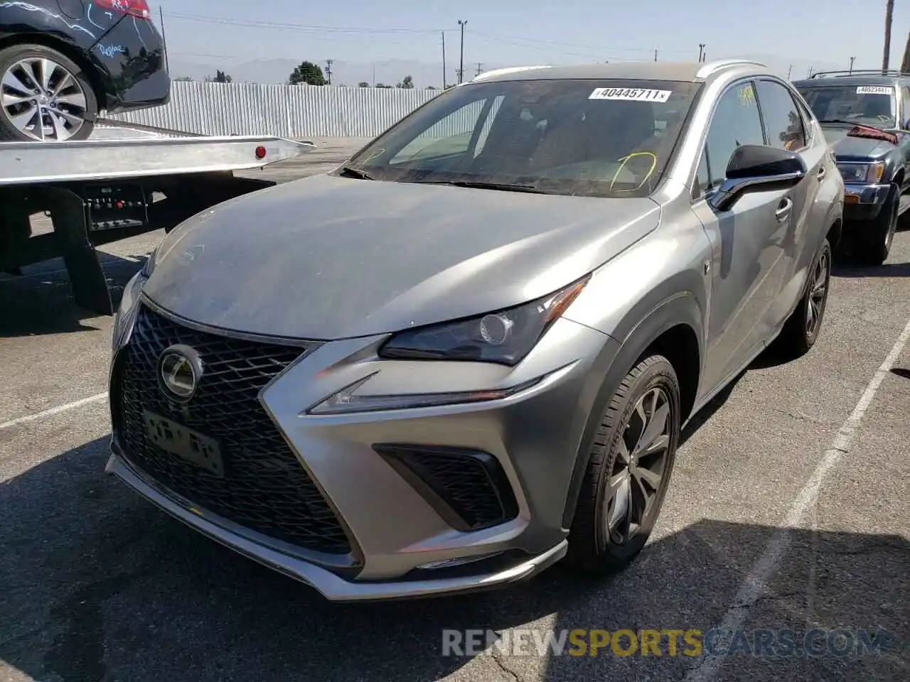 2 Фотография поврежденного автомобиля JTJYARBZ4K2122381 LEXUS NX 2019