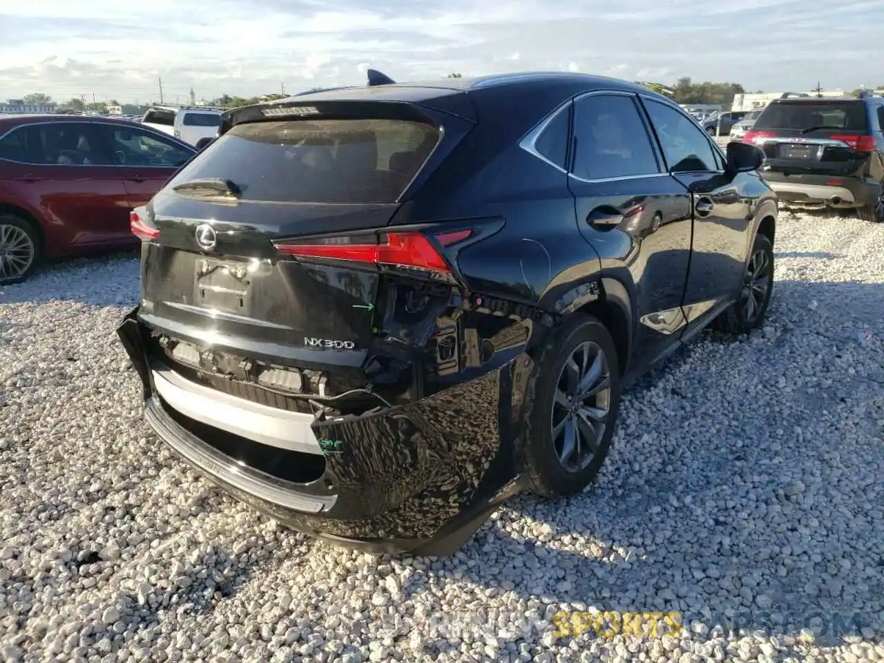 4 Фотография поврежденного автомобиля JTJYARBZ4K2126043 LEXUS NX 2019