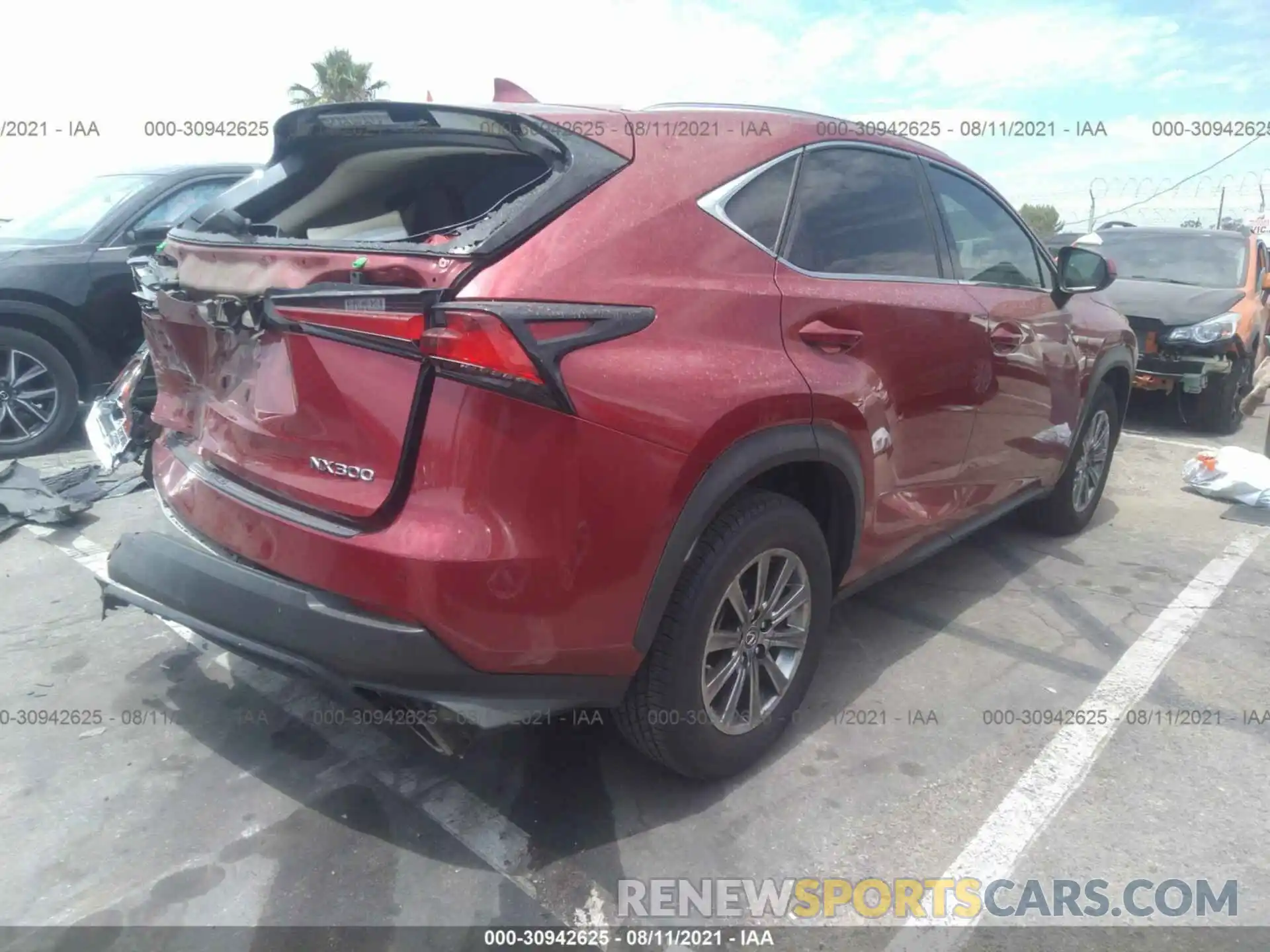 4 Фотография поврежденного автомобиля JTJYARBZ4K2136880 LEXUS NX 2019