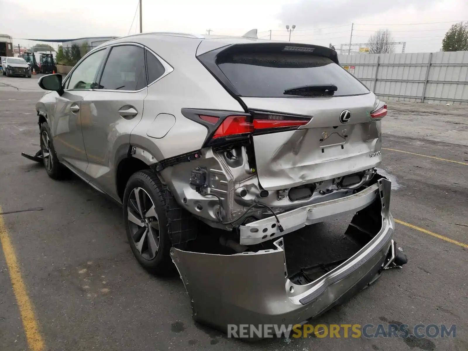 3 Фотография поврежденного автомобиля JTJYARBZ4K2140721 LEXUS NX 2019