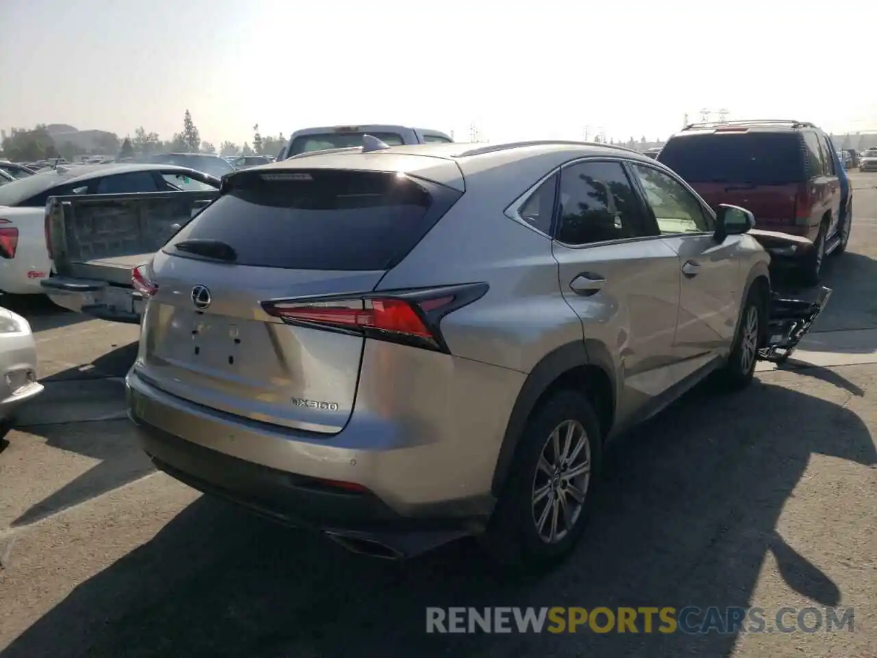 4 Фотография поврежденного автомобиля JTJYARBZ4K2151539 LEXUS NX 2019