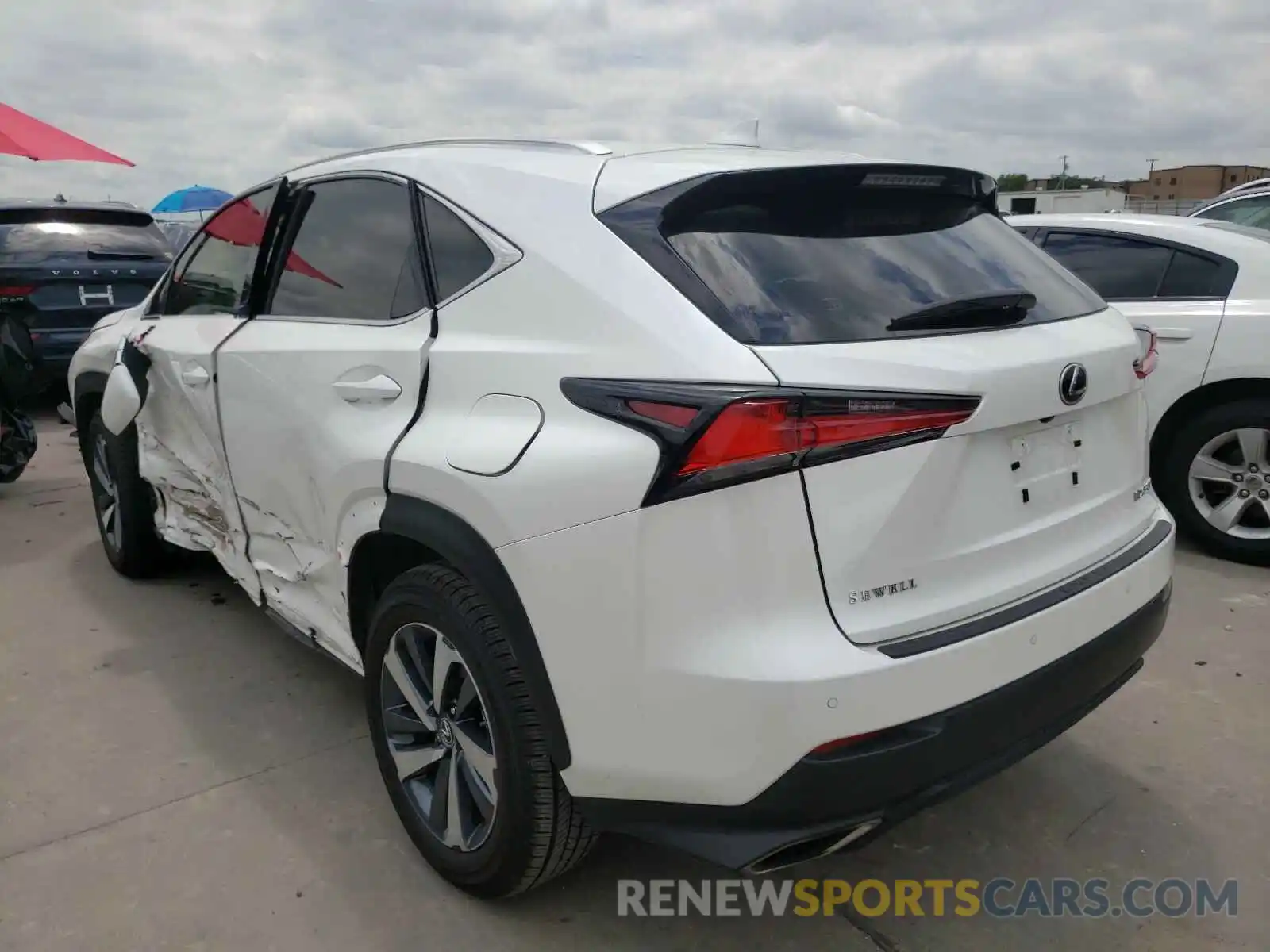 3 Фотография поврежденного автомобиля JTJYARBZ4K2157311 LEXUS NX 2019