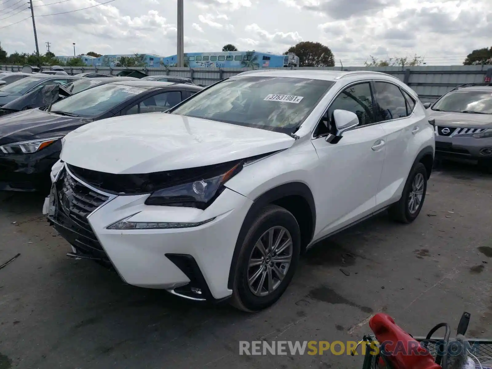 2 Фотография поврежденного автомобиля JTJYARBZ5K2124981 LEXUS NX 2019