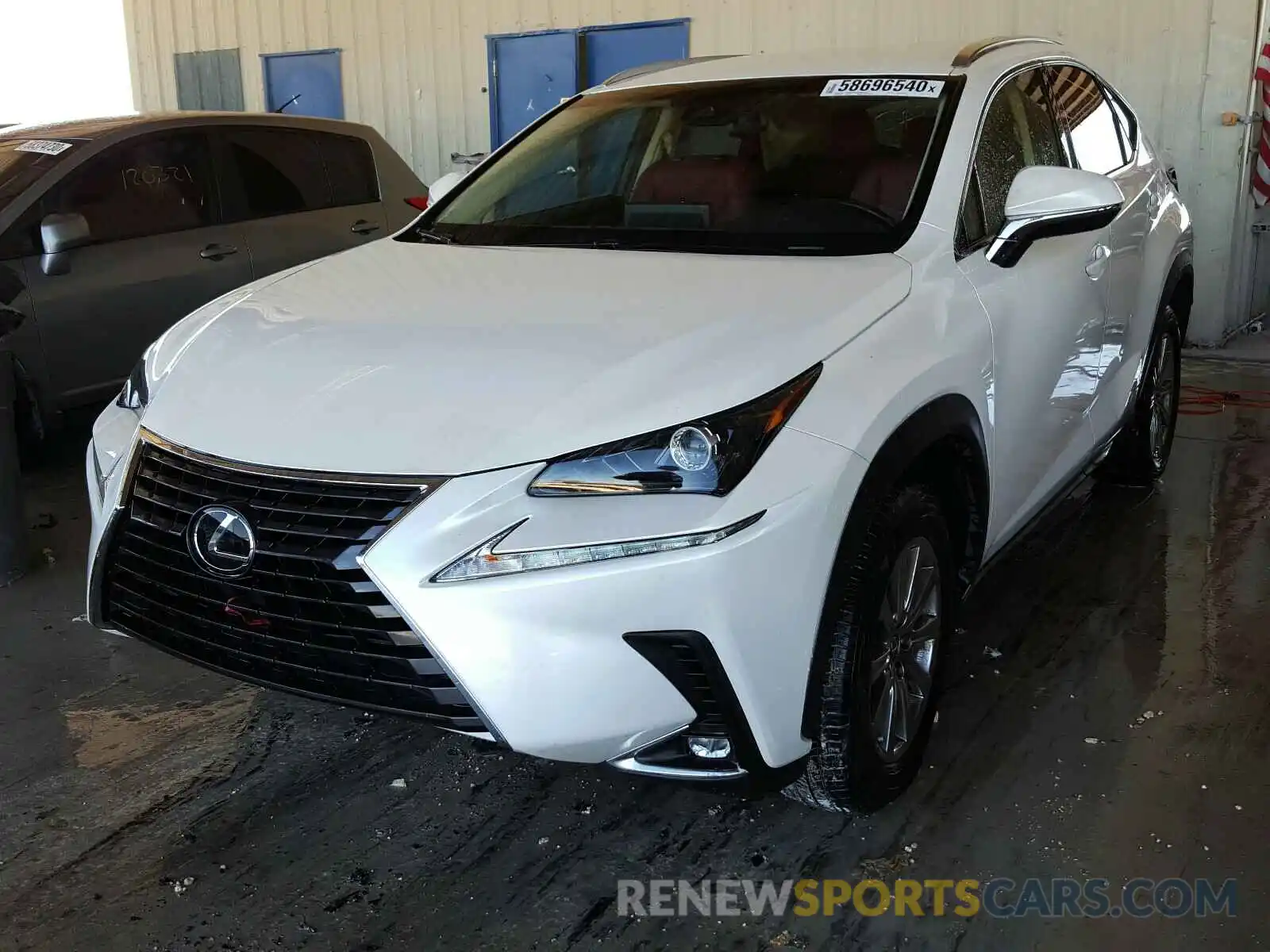 2 Фотография поврежденного автомобиля JTJYARBZ5K2125998 LEXUS NX 2019