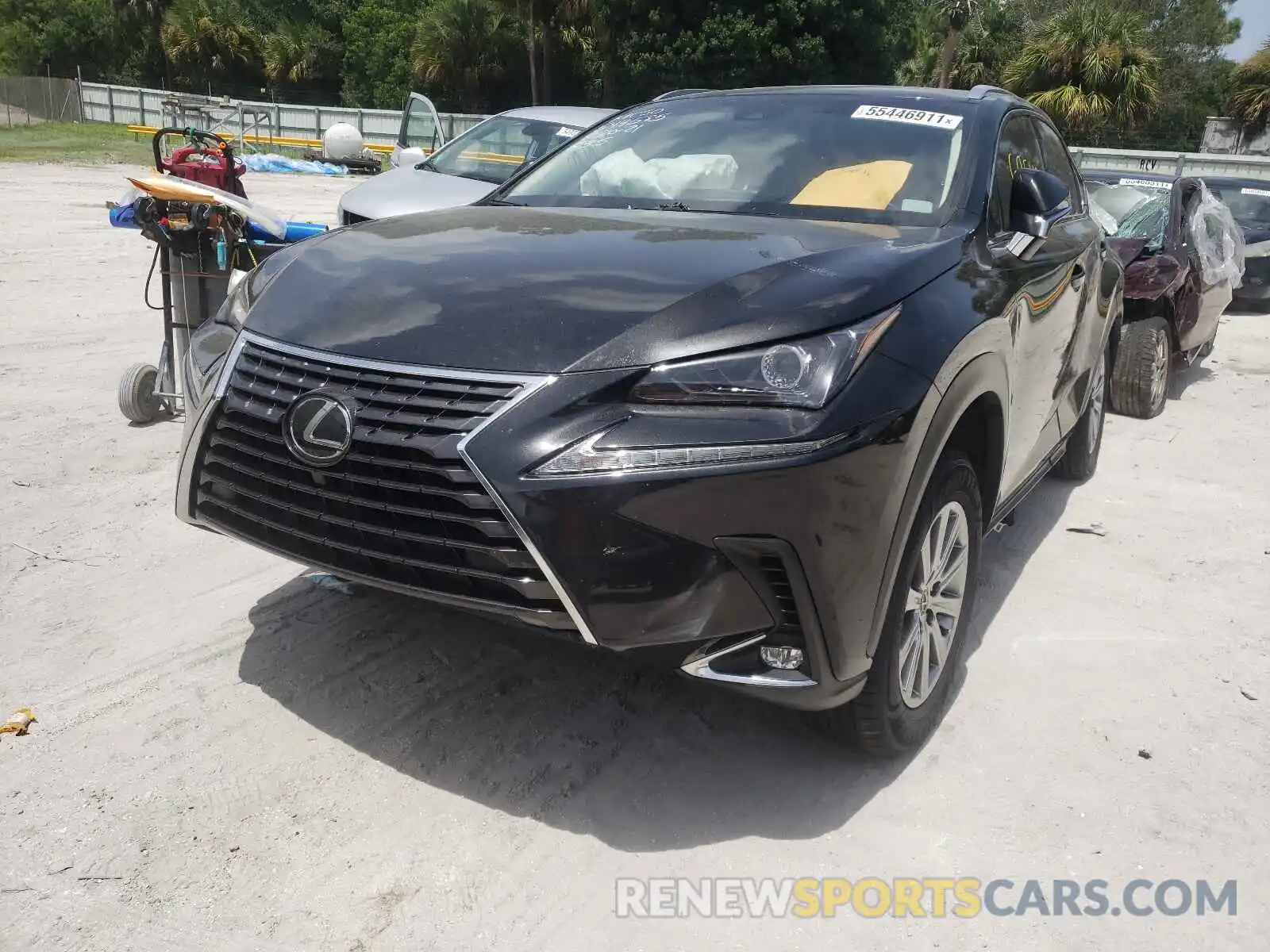 2 Фотография поврежденного автомобиля JTJYARBZ5K2136323 LEXUS NX 2019