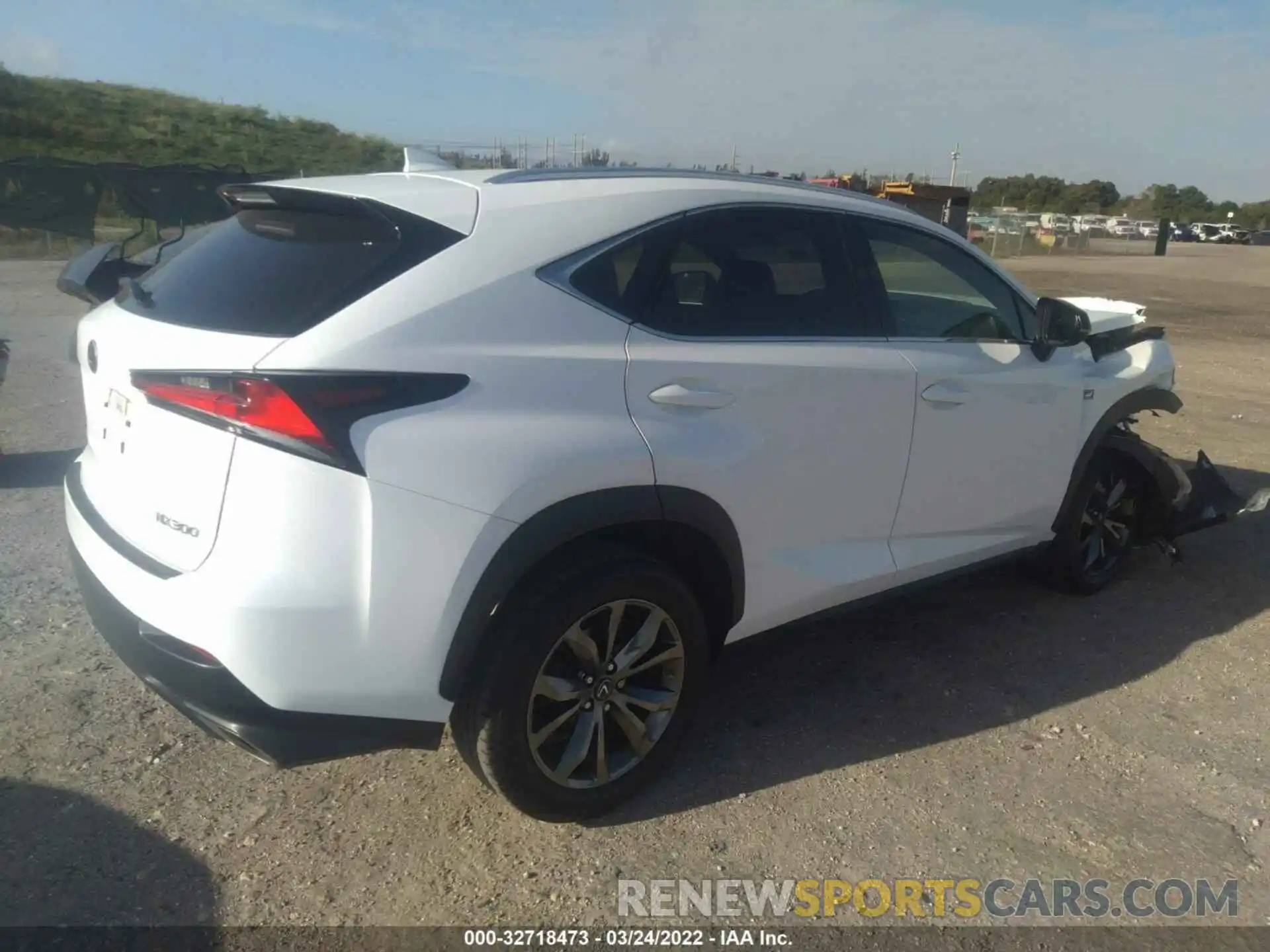 4 Фотография поврежденного автомобиля JTJYARBZ5K2143241 LEXUS NX 2019