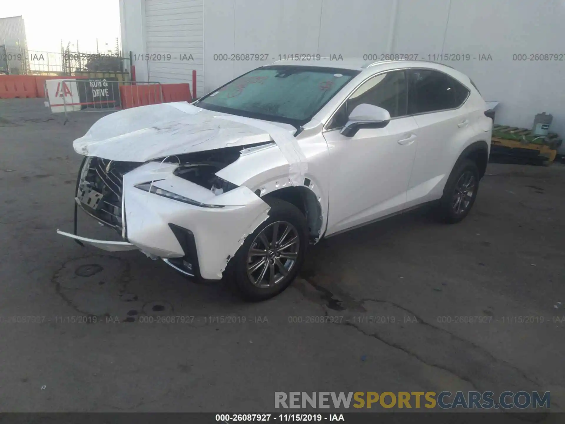 2 Фотография поврежденного автомобиля JTJYARBZ5K2149427 LEXUS NX 2019