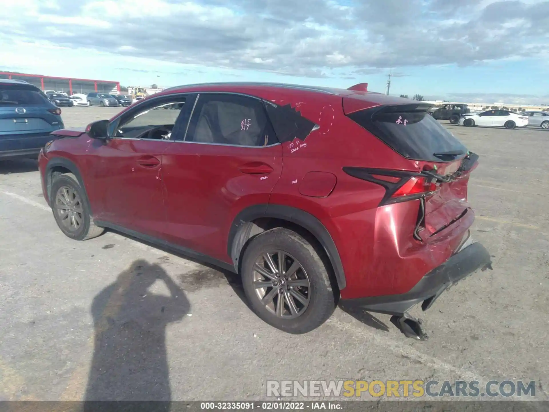 3 Фотография поврежденного автомобиля JTJYARBZ6K2121815 LEXUS NX 2019