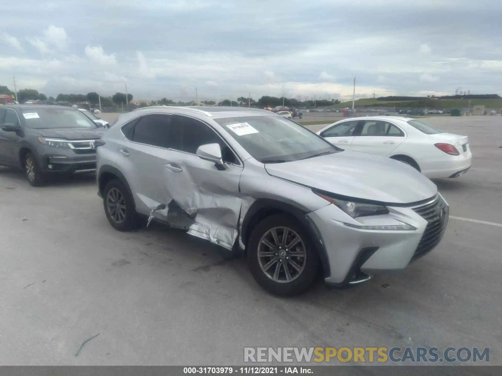 1 Photograph of a damaged car JTJYARBZ6K2126660 LEXUS NX 2019