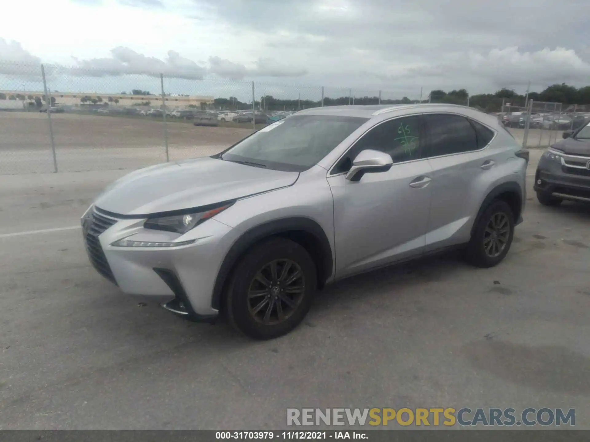 2 Фотография поврежденного автомобиля JTJYARBZ6K2126660 LEXUS NX 2019