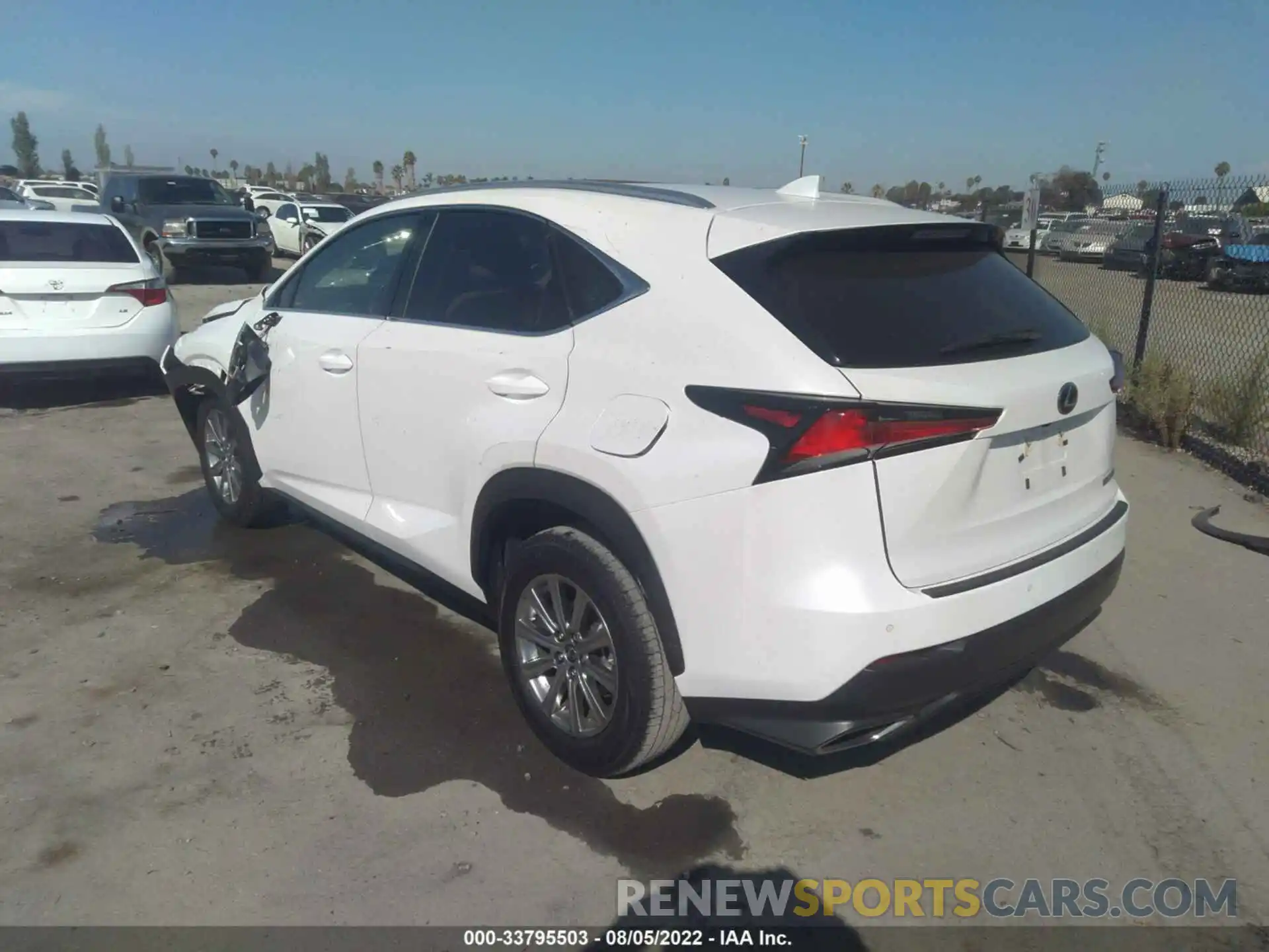 3 Фотография поврежденного автомобиля JTJYARBZ6K2158041 LEXUS NX 2019