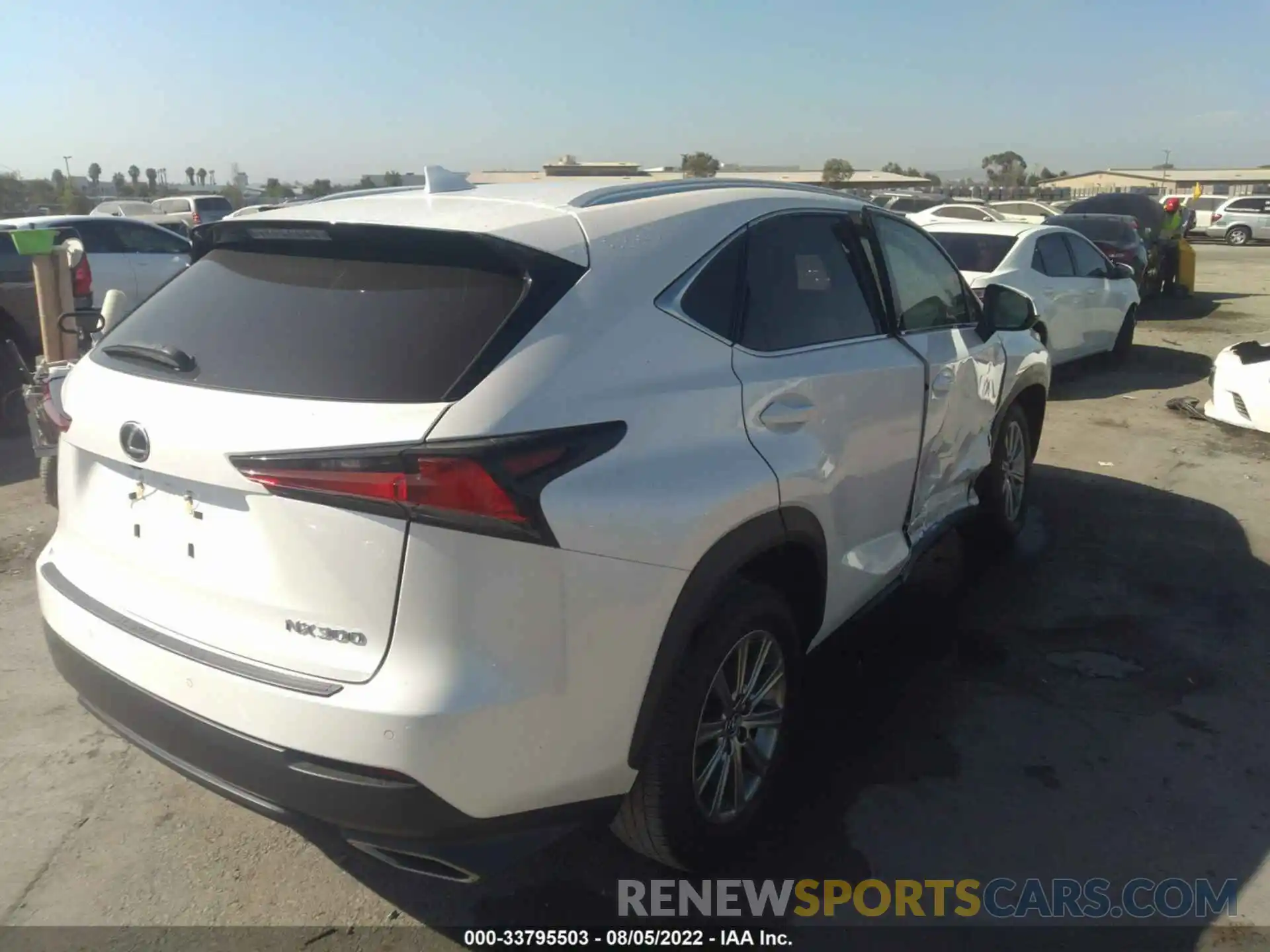 4 Фотография поврежденного автомобиля JTJYARBZ6K2158041 LEXUS NX 2019