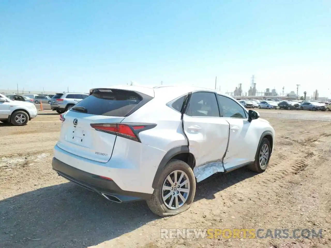 4 Фотография поврежденного автомобиля JTJYARBZ7K2140731 LEXUS NX 2019