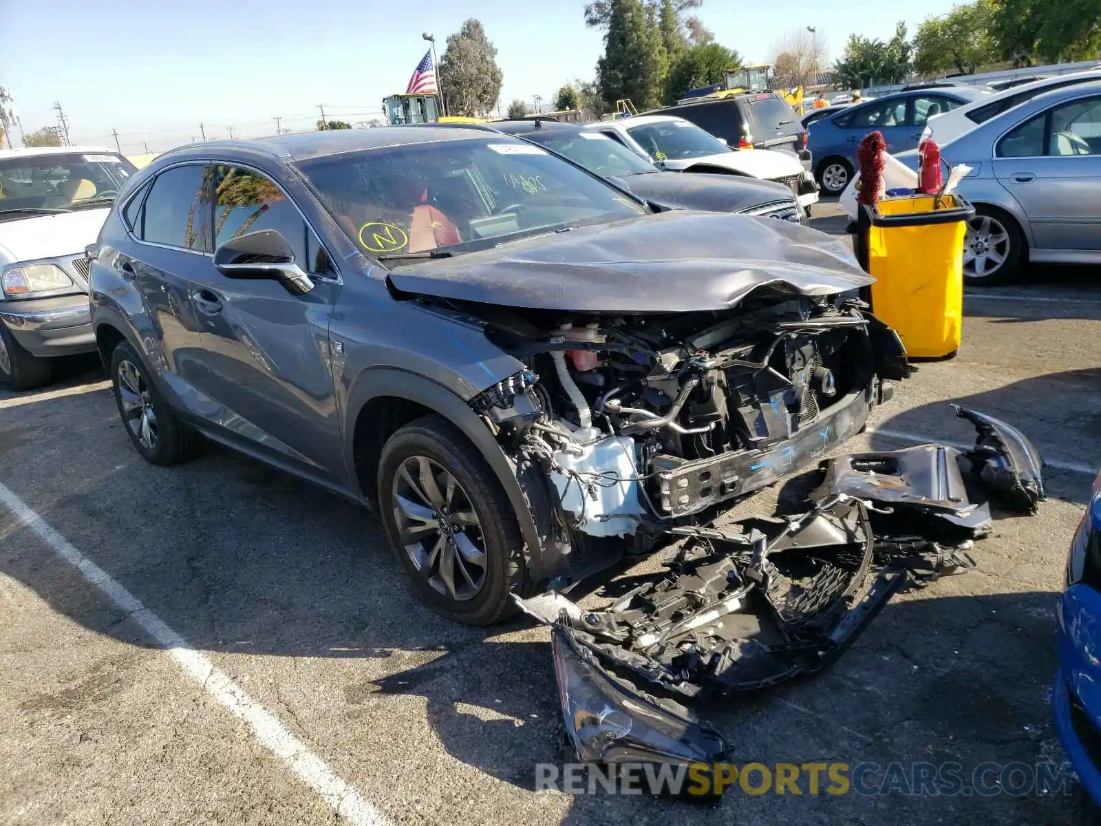 1 Фотография поврежденного автомобиля JTJYARBZ7K2143645 LEXUS NX 2019