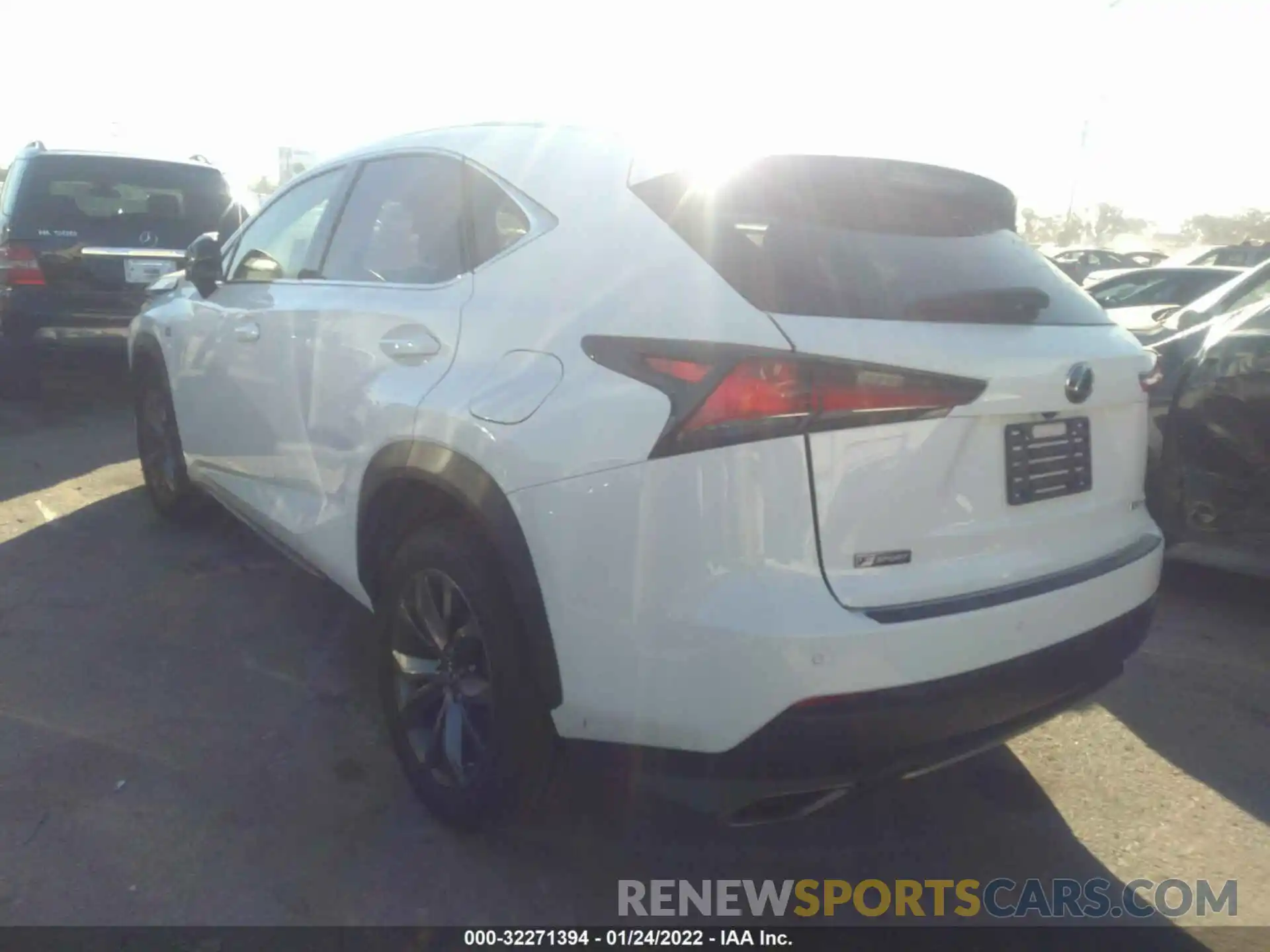 3 Фотография поврежденного автомобиля JTJYARBZ8K2122237 LEXUS NX 2019