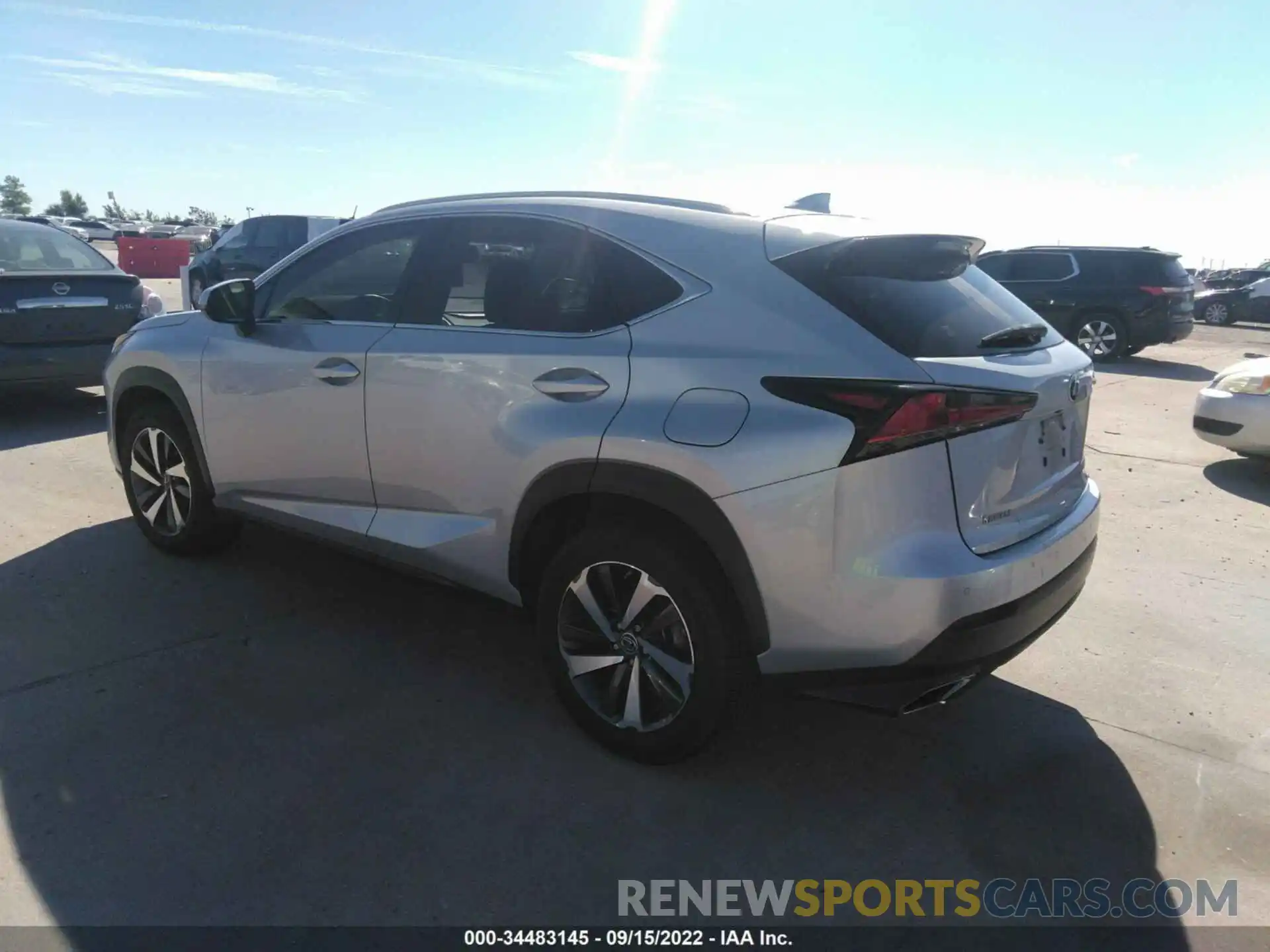 3 Фотография поврежденного автомобиля JTJYARBZ8K2144125 LEXUS NX 2019