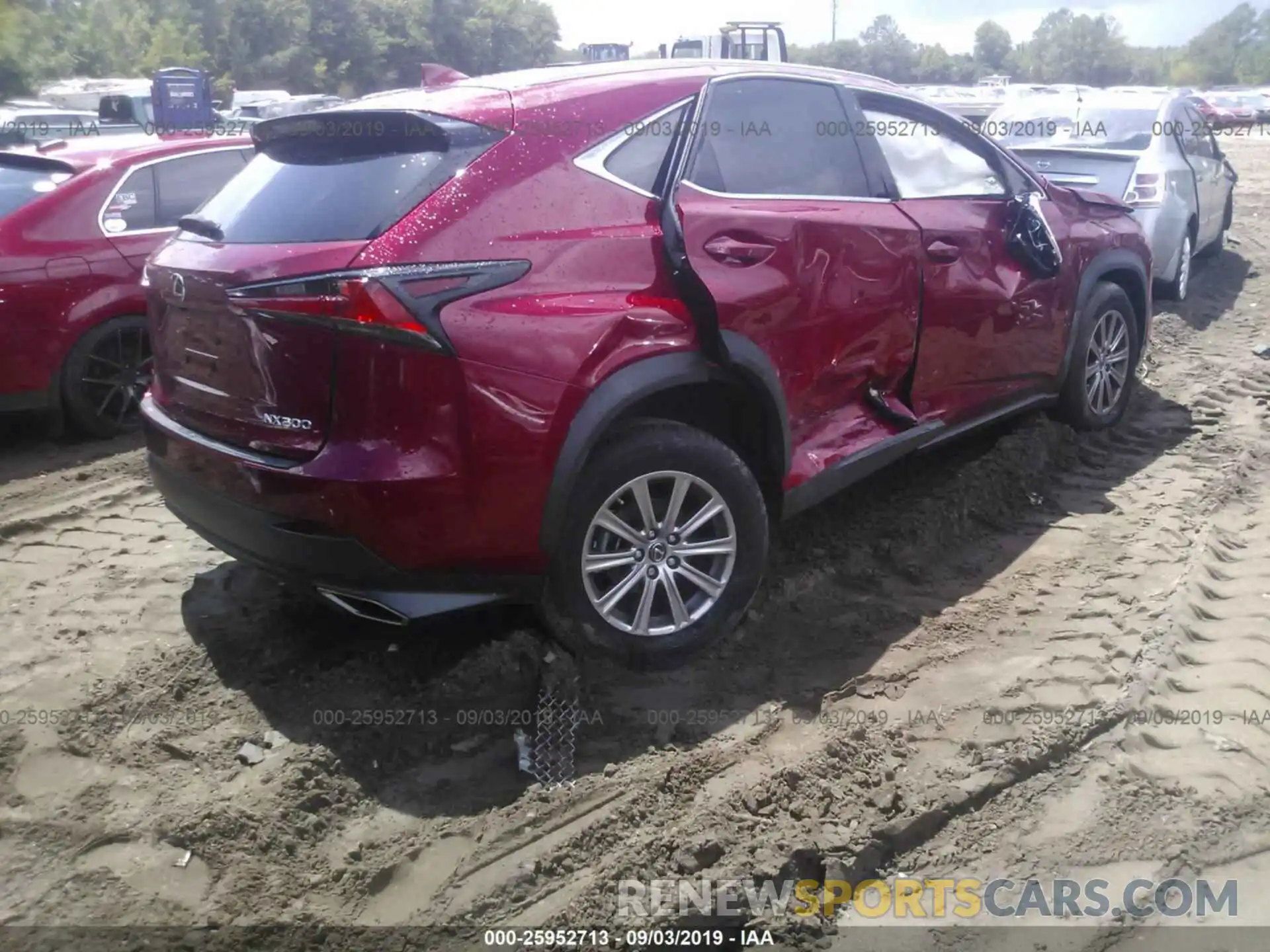 4 Фотография поврежденного автомобиля JTJYARBZ8K2148711 LEXUS NX 2019