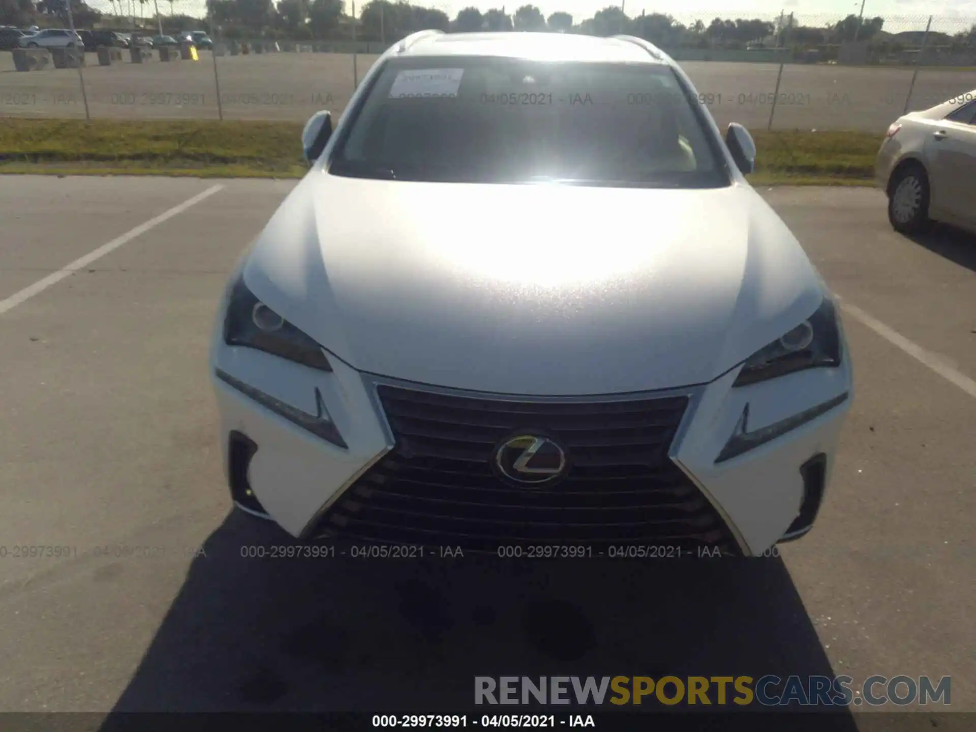 6 Фотография поврежденного автомобиля JTJYARBZ8K2153830 LEXUS NX 2019