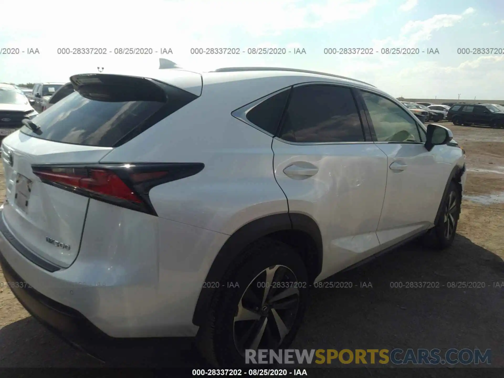 4 Фотография поврежденного автомобиля JTJYARBZ9K2118682 LEXUS NX 2019