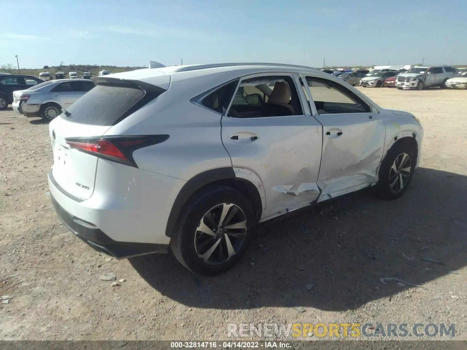 4 Фотография поврежденного автомобиля JTJYARBZ9K2121940 LEXUS NX 2019