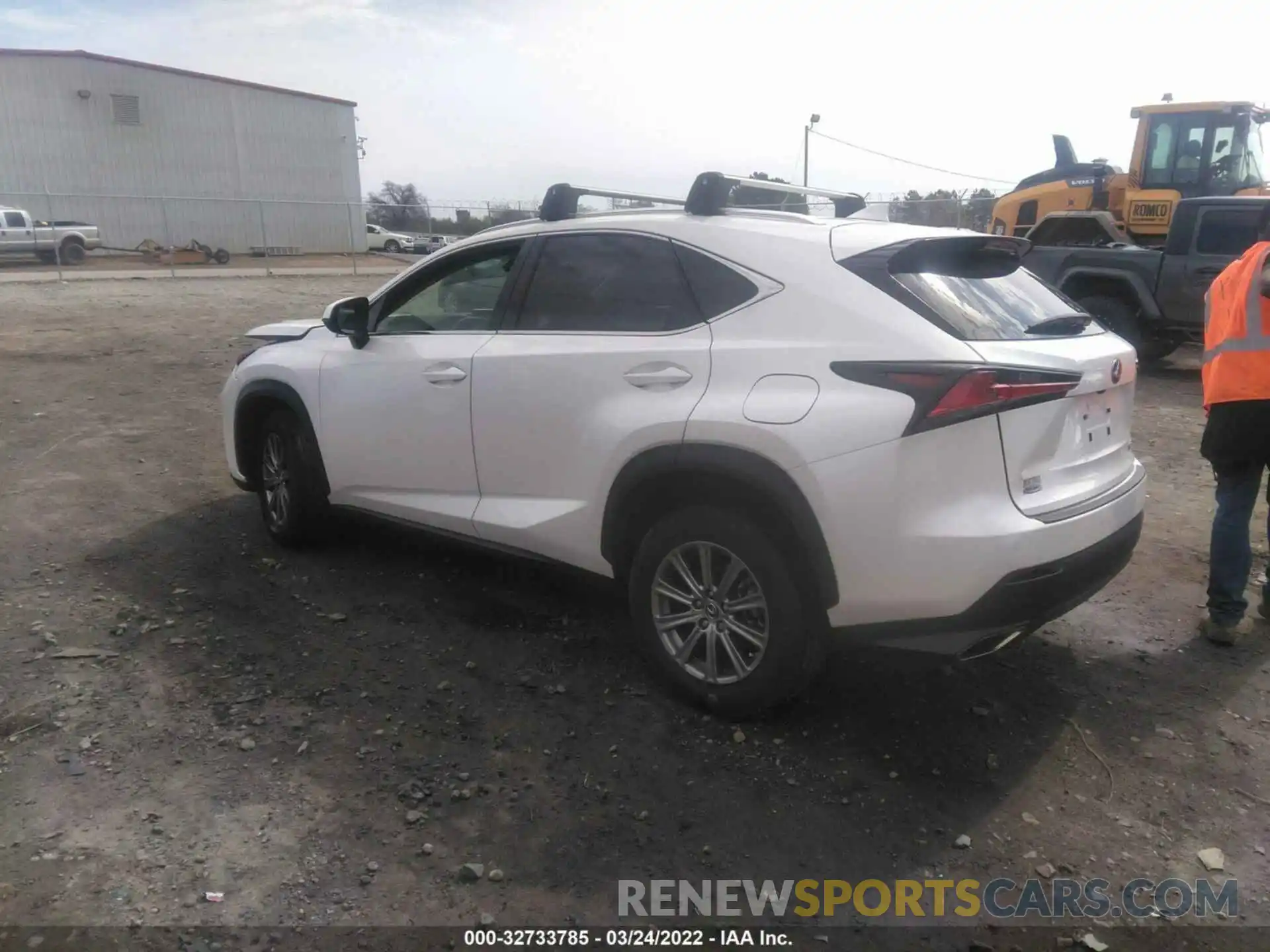 3 Фотография поврежденного автомобиля JTJYARBZ9K2129665 LEXUS NX 2019