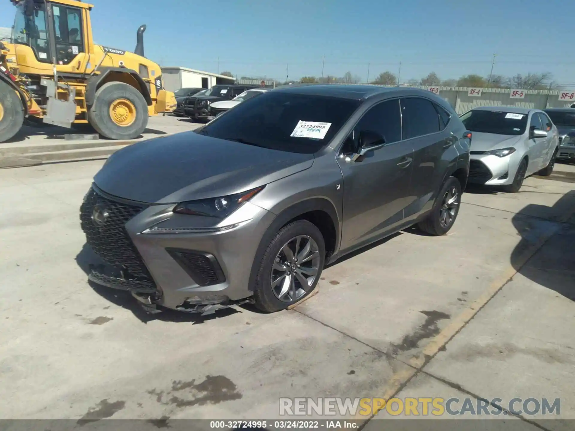 2 Фотография поврежденного автомобиля JTJYARBZ9K2131920 LEXUS NX 2019