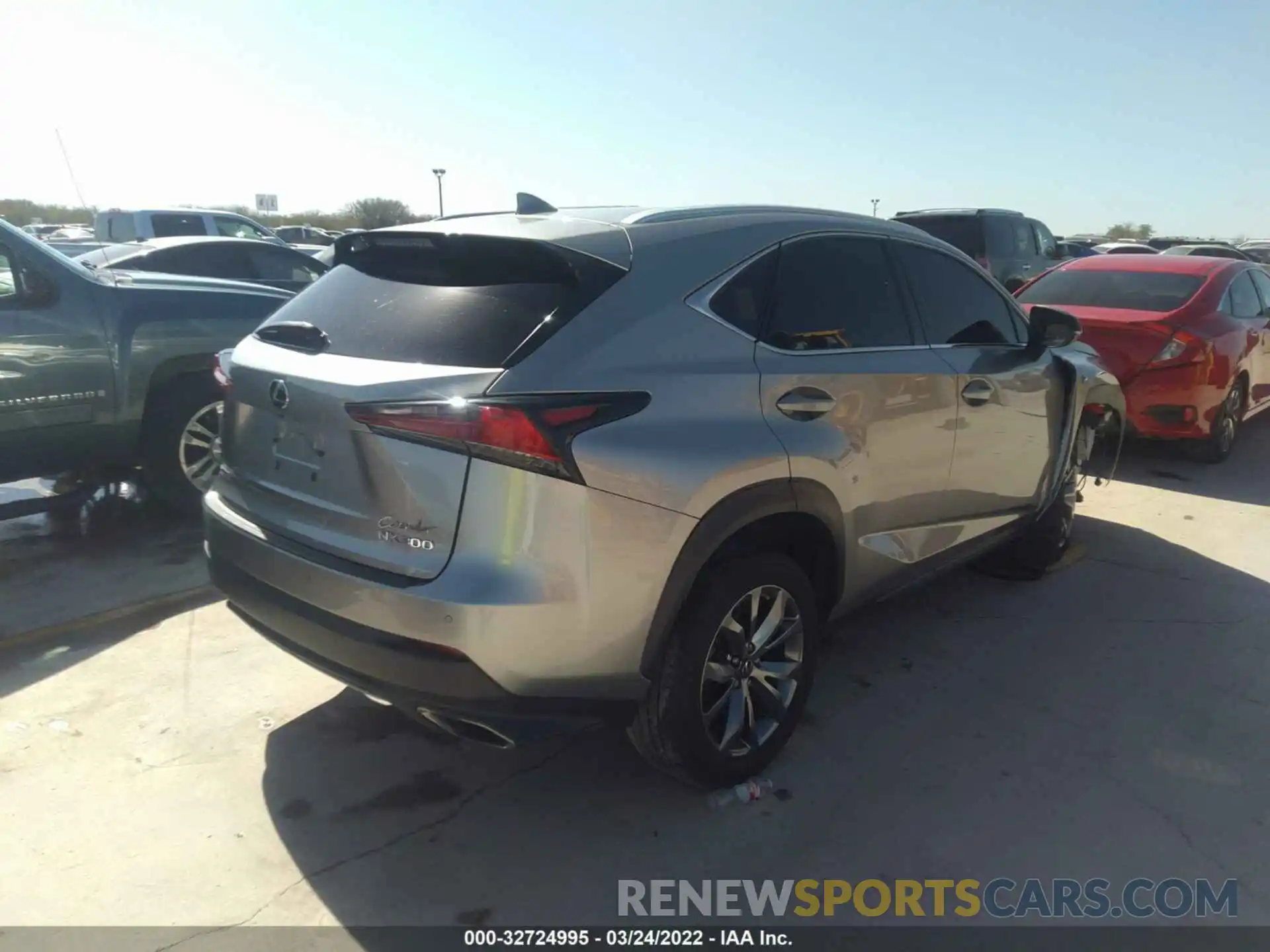 4 Фотография поврежденного автомобиля JTJYARBZ9K2131920 LEXUS NX 2019