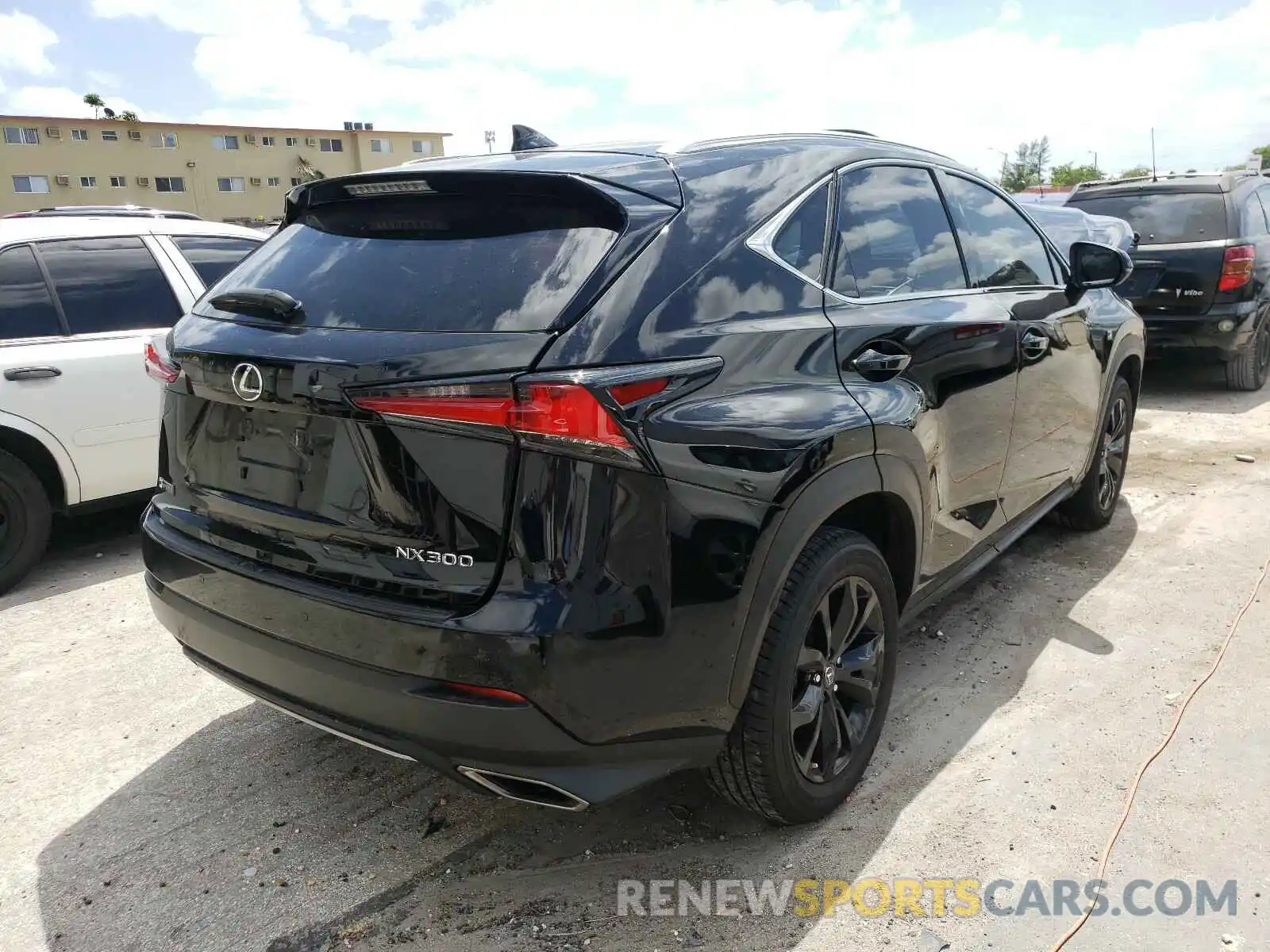 4 Фотография поврежденного автомобиля JTJYARBZ9K2138575 LEXUS NX 2019