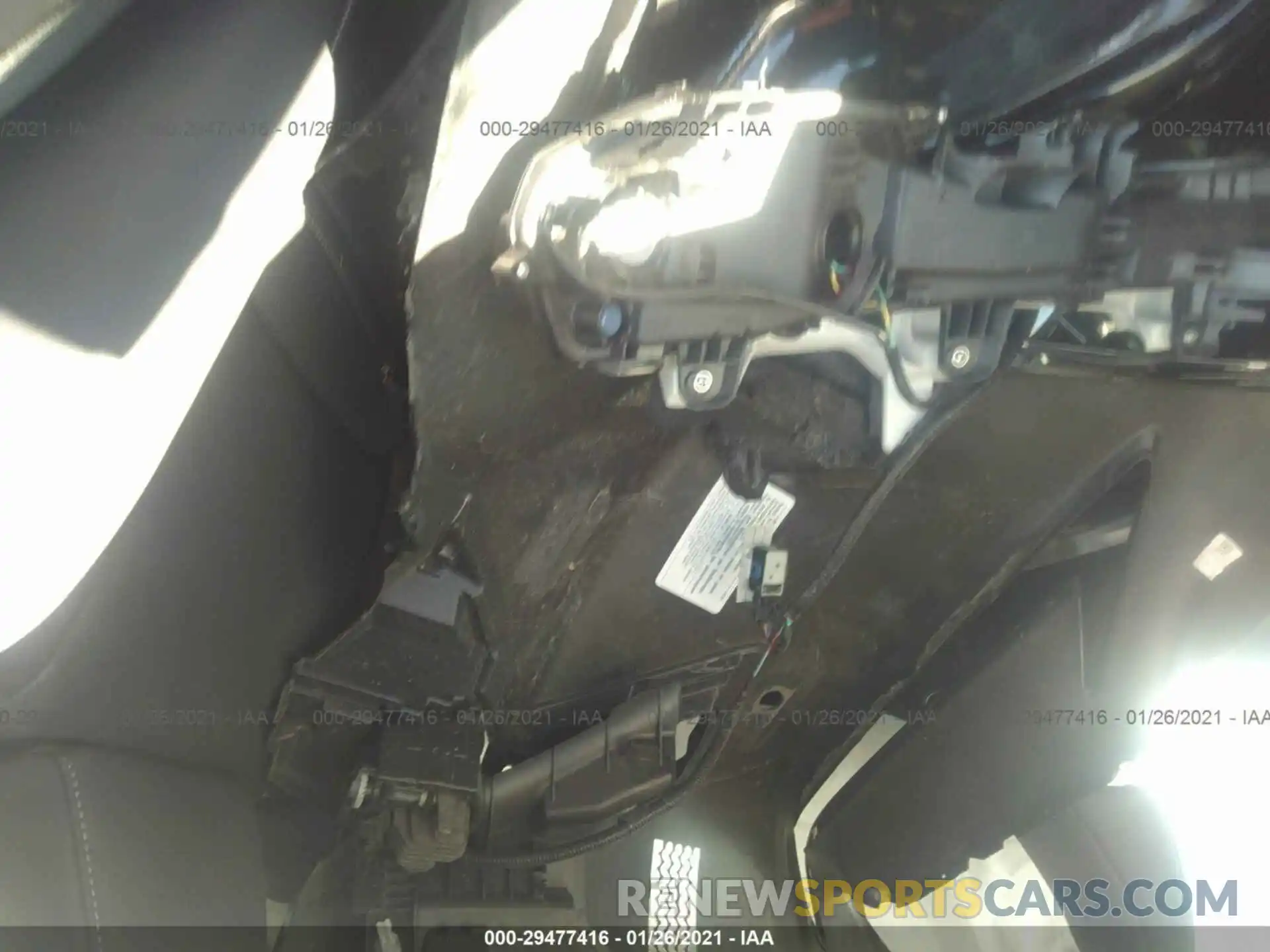 8 Фотография поврежденного автомобиля JTJYARBZXK2118058 LEXUS NX 2019
