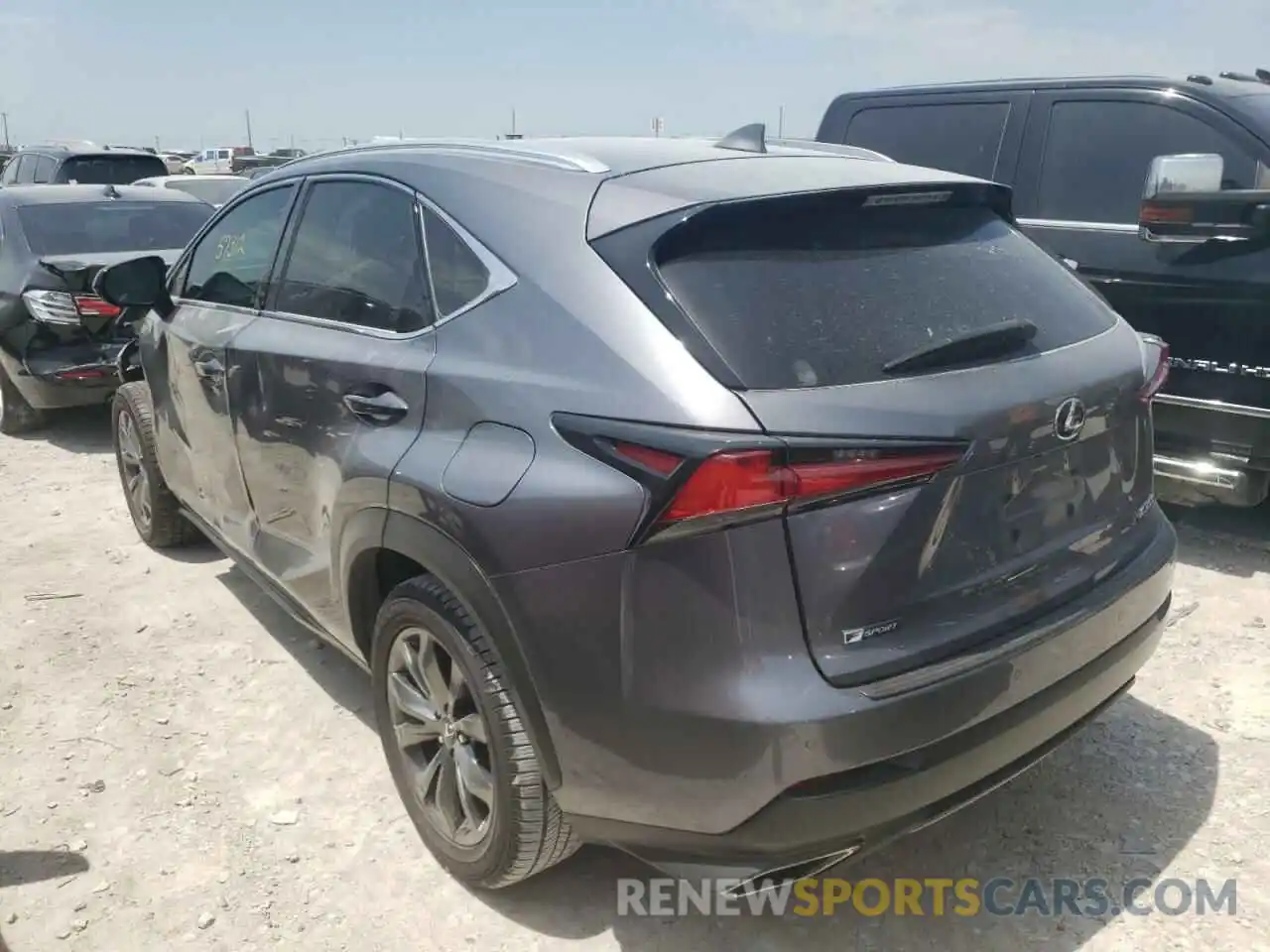 3 Фотография поврежденного автомобиля JTJYARBZXK2118545 LEXUS NX 2019