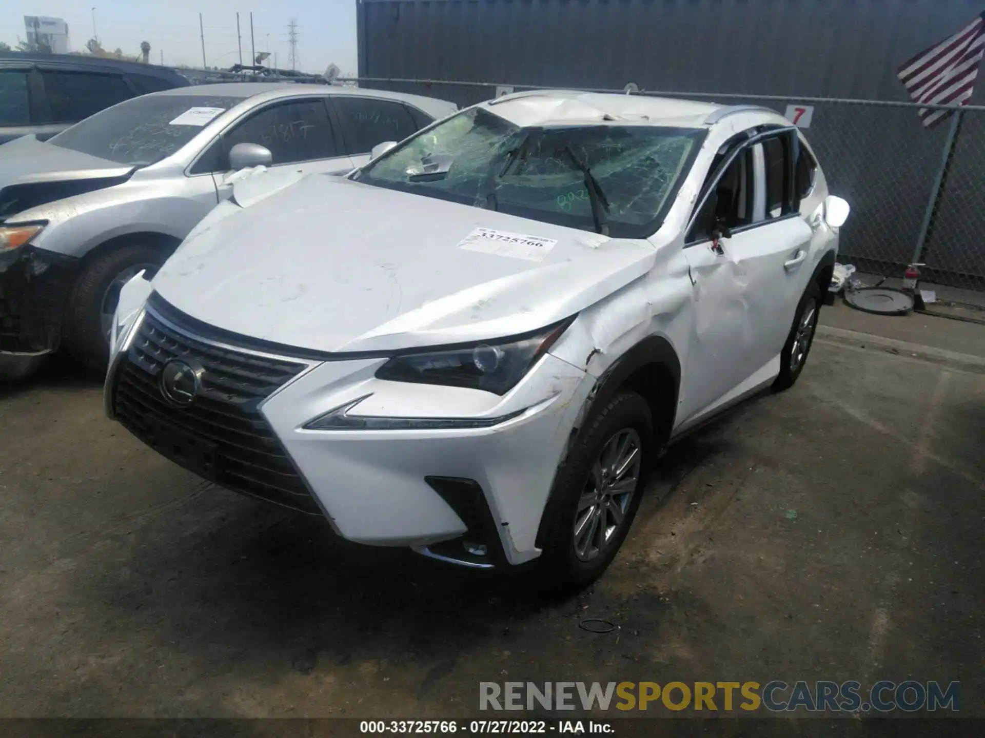 2 Фотография поврежденного автомобиля JTJYARBZXK2118920 LEXUS NX 2019