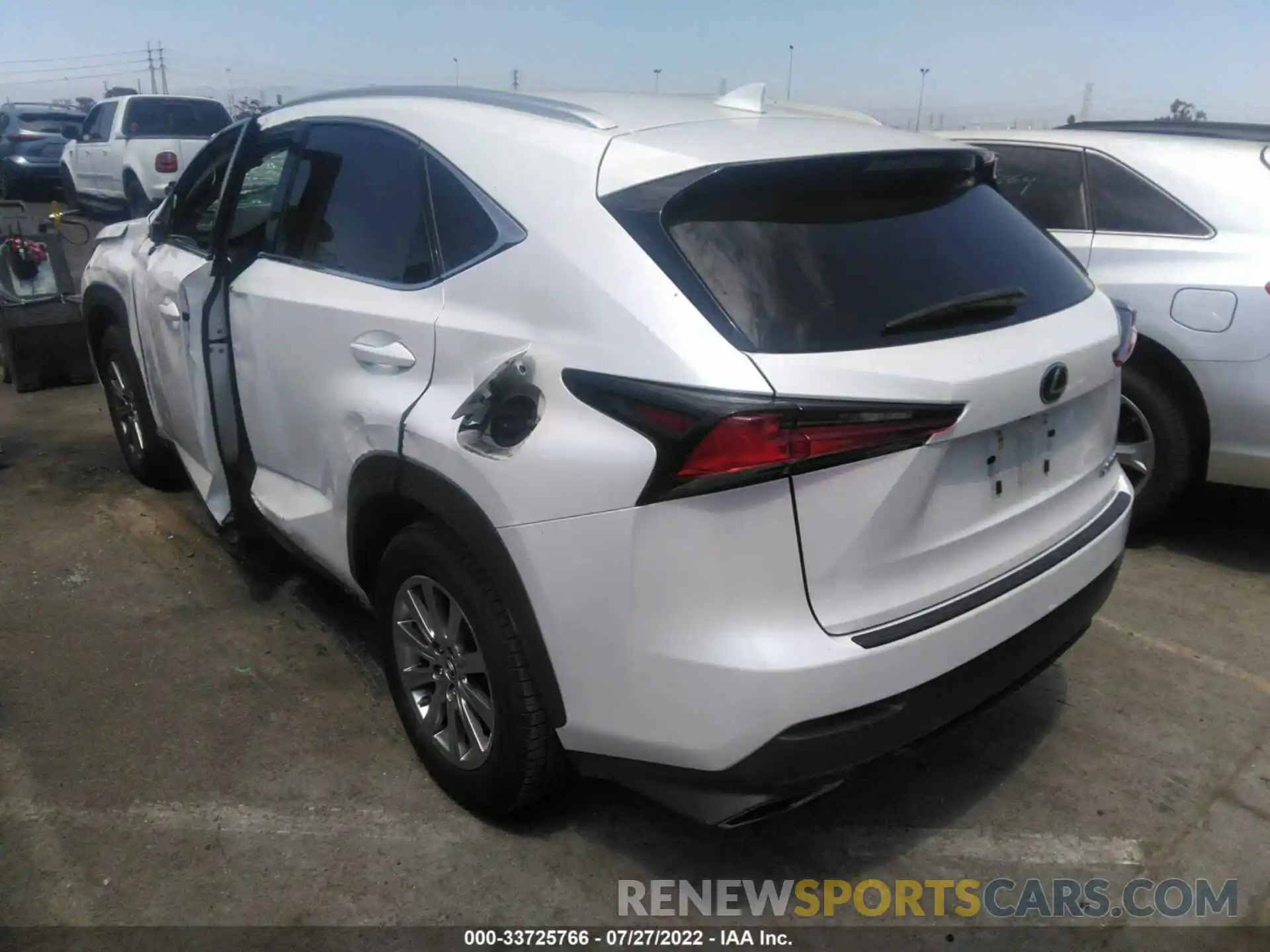 3 Фотография поврежденного автомобиля JTJYARBZXK2118920 LEXUS NX 2019