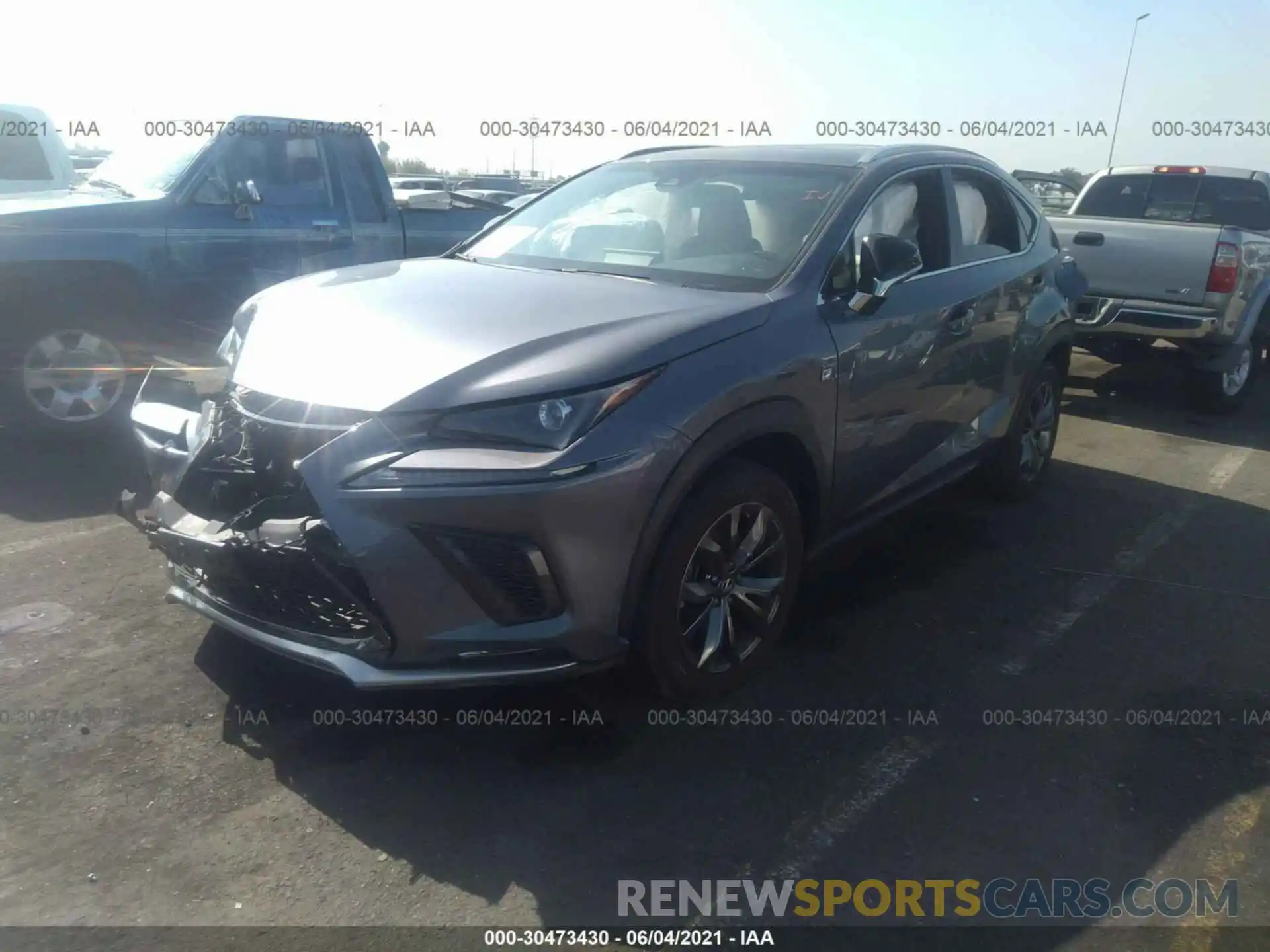 2 Фотография поврежденного автомобиля JTJYARBZXK2125205 LEXUS NX 2019