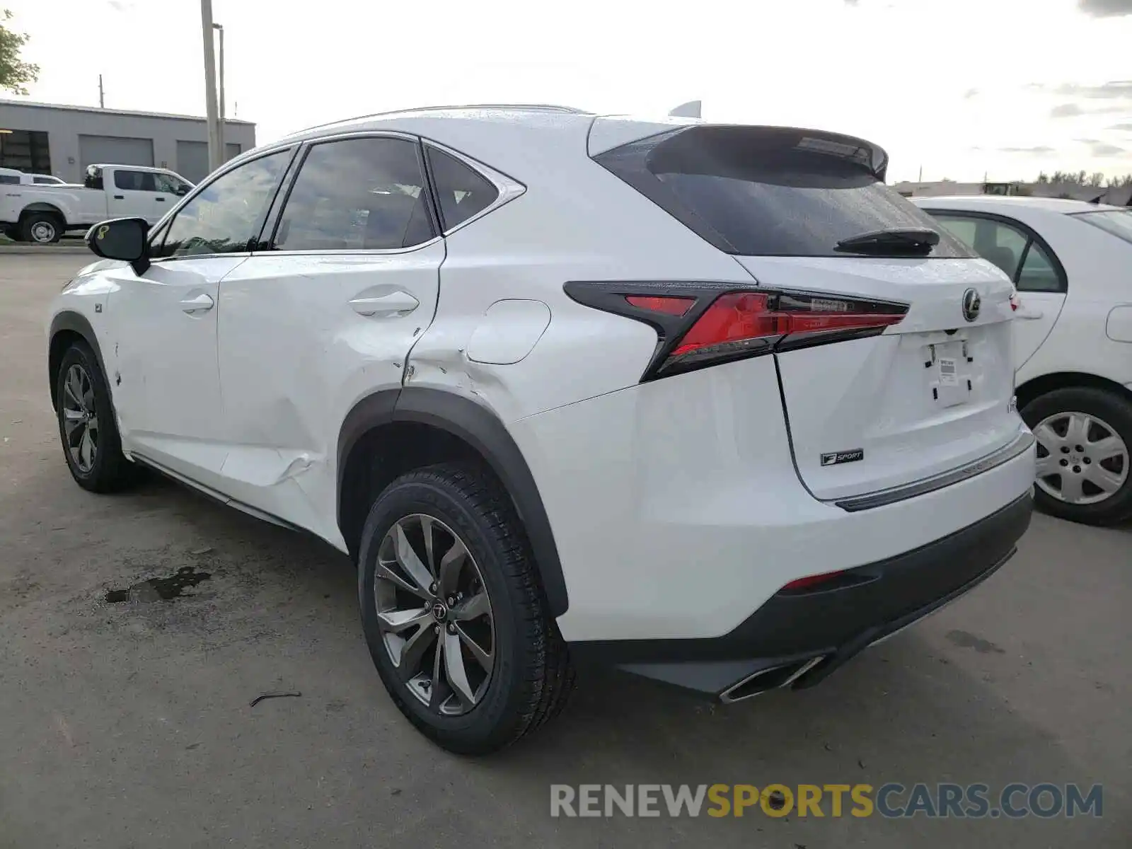 3 Фотография поврежденного автомобиля JTJYARBZXK2129125 LEXUS NX 2019