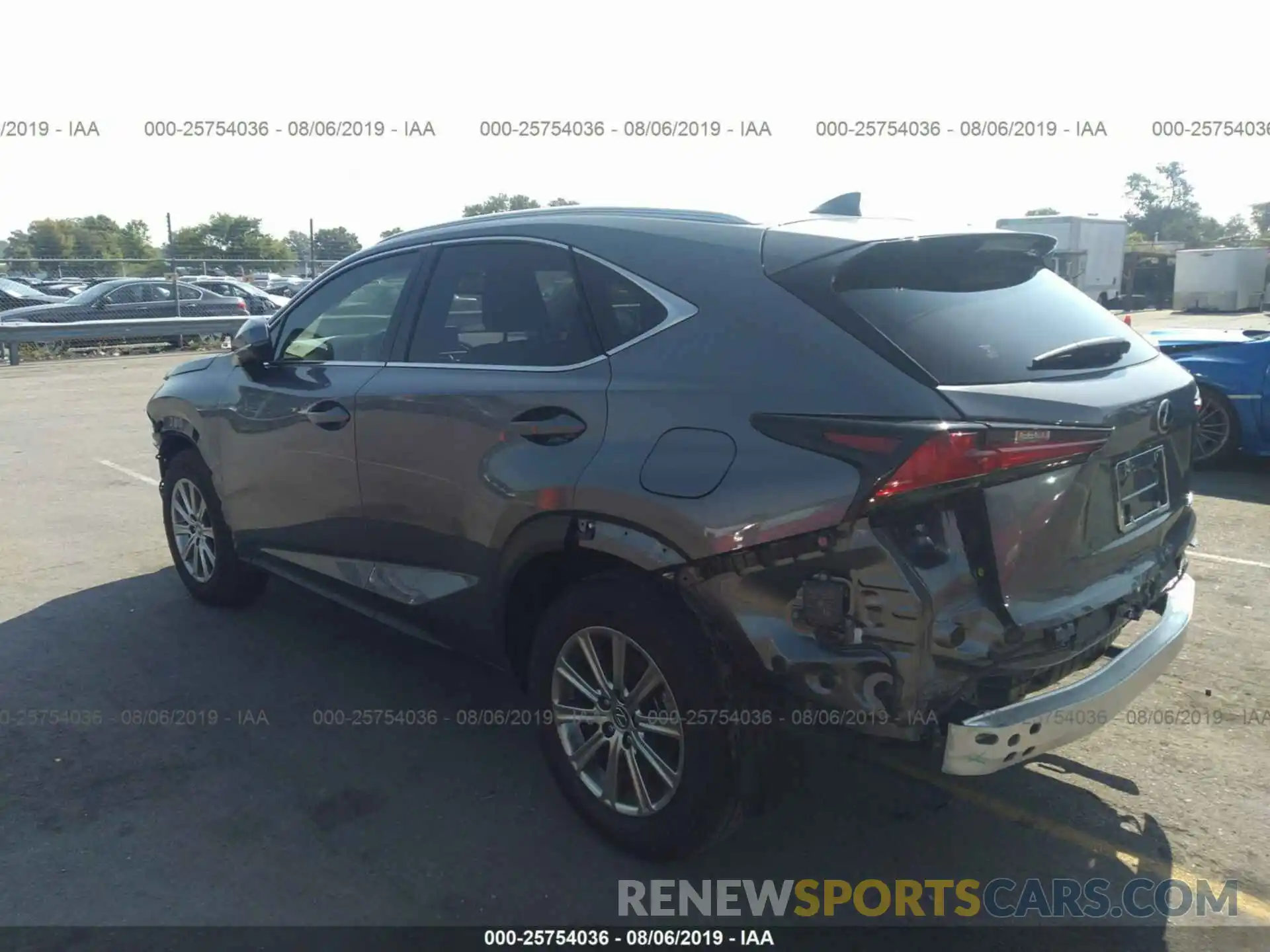 3 Фотография поврежденного автомобиля JTJYARBZXK2136950 LEXUS NX 2019