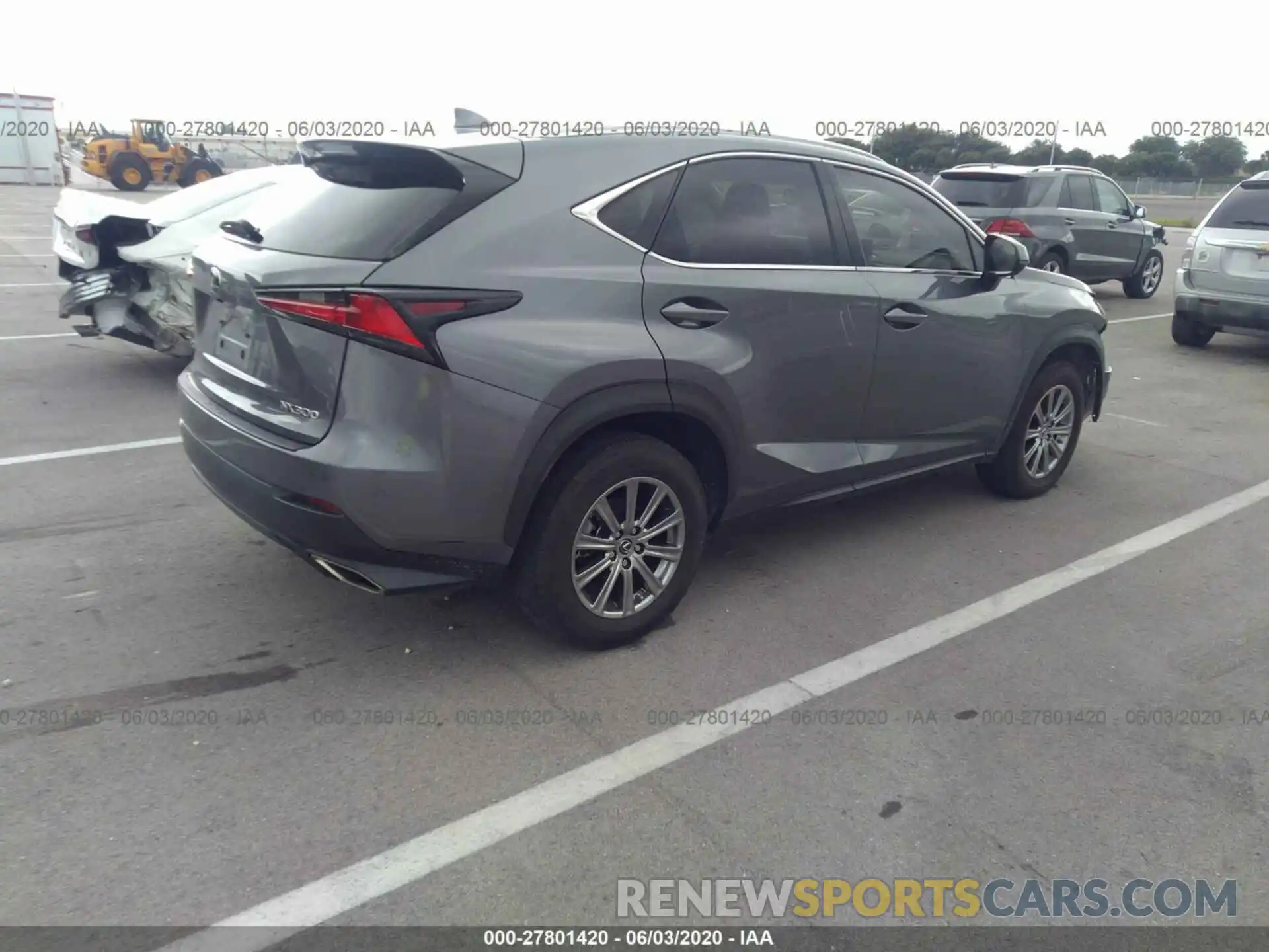 4 Фотография поврежденного автомобиля JTJYARBZXK2139931 LEXUS NX 2019