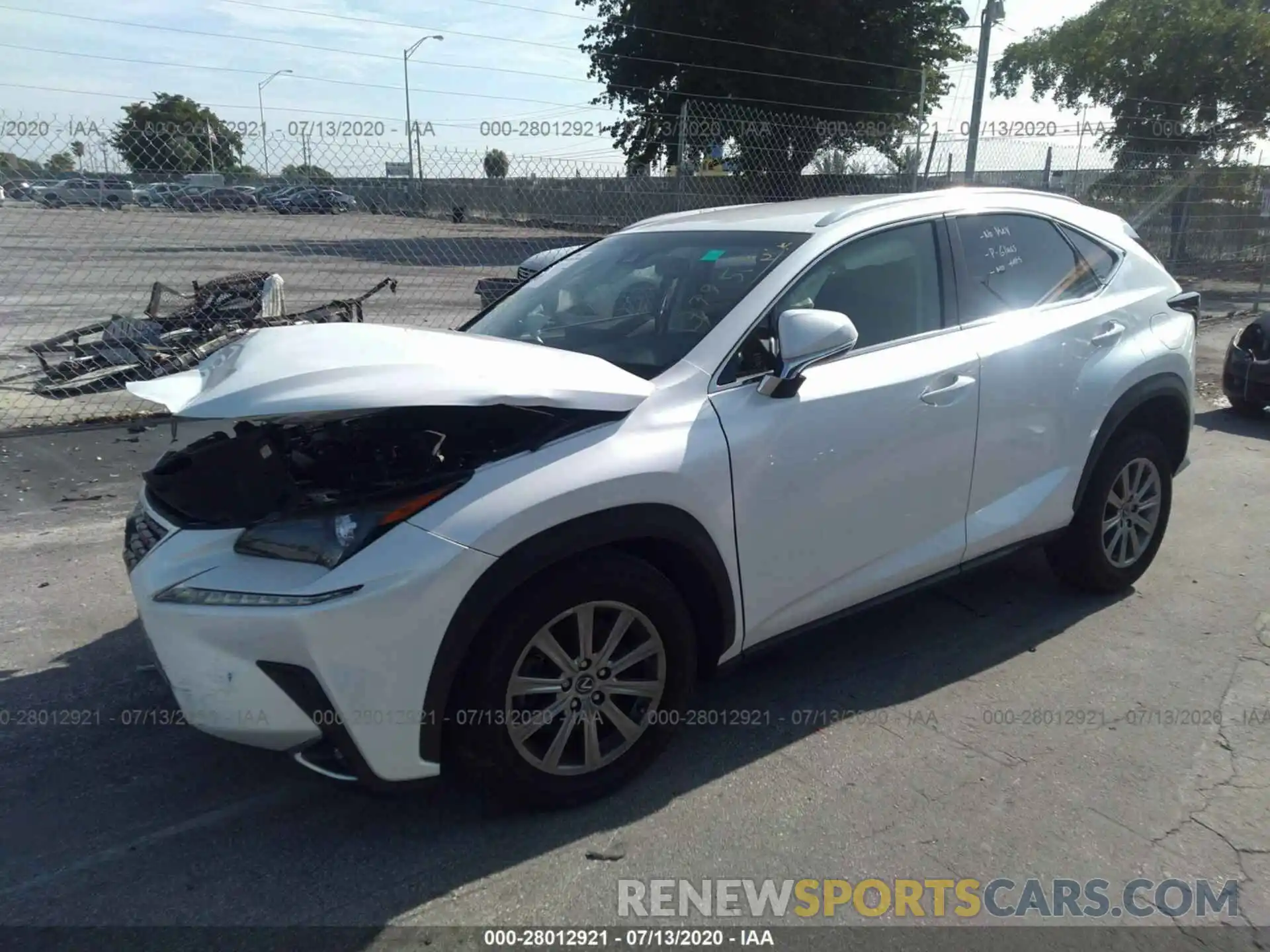 2 Фотография поврежденного автомобиля JTJYARBZXK2139959 LEXUS NX 2019