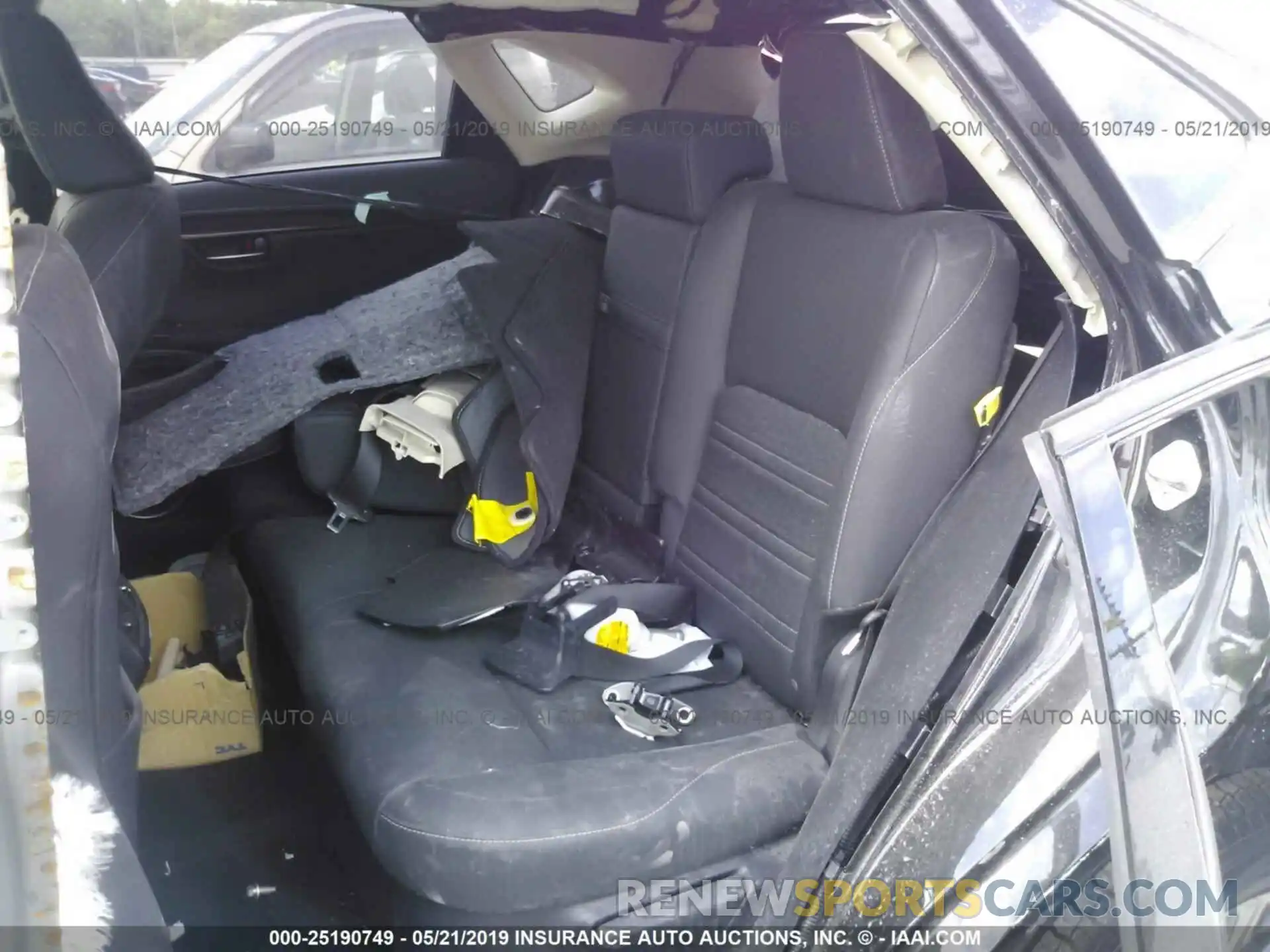 8 Photograph of a damaged car JTJYARBZXK2140898 LEXUS NX 2019